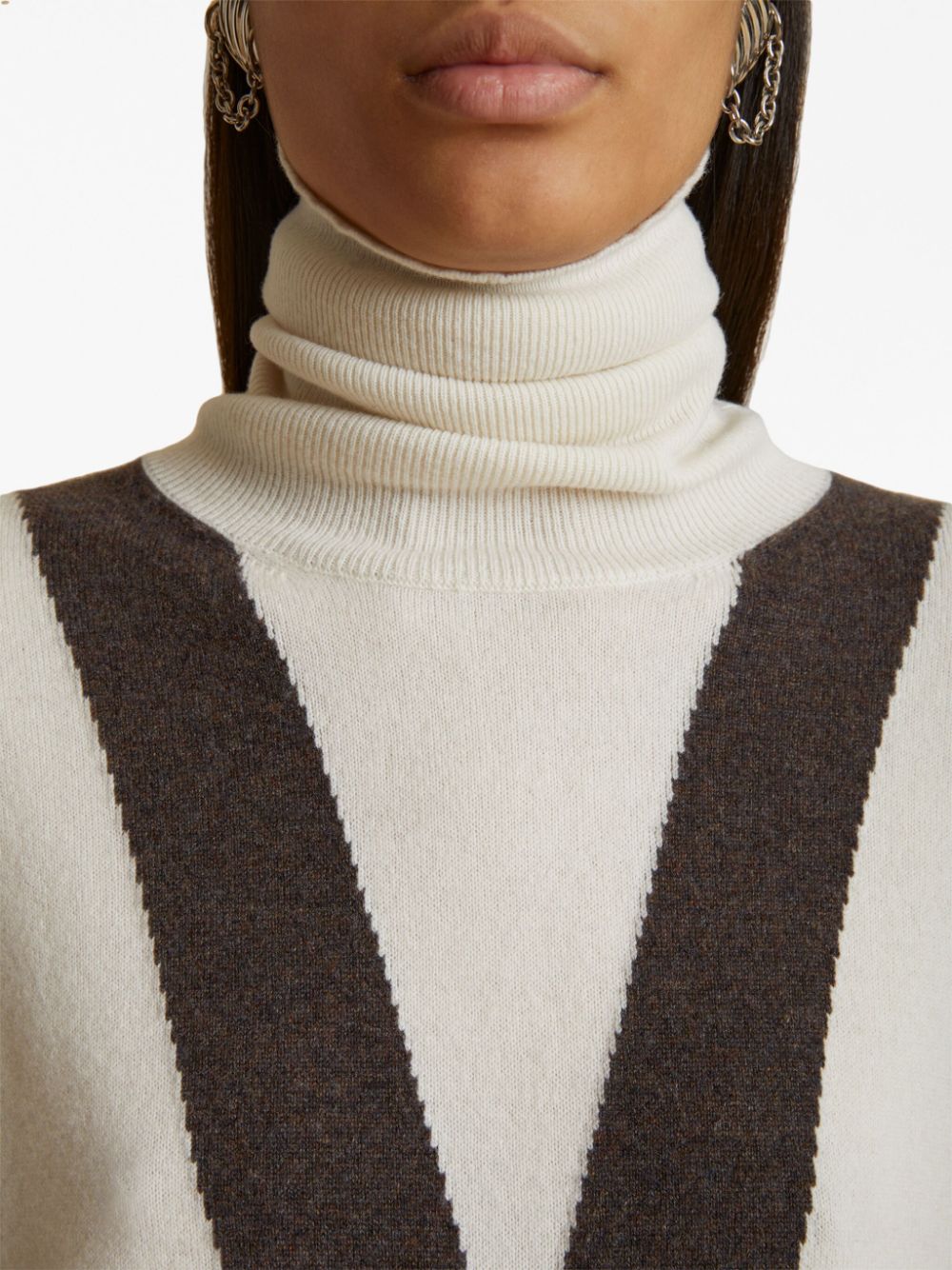 Esmal sweater
