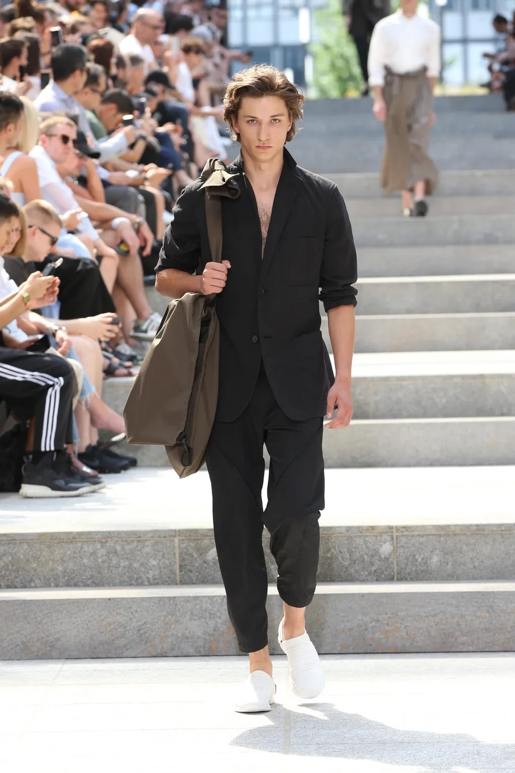 Issey miyake men s/s 2018 nylon zipped pants