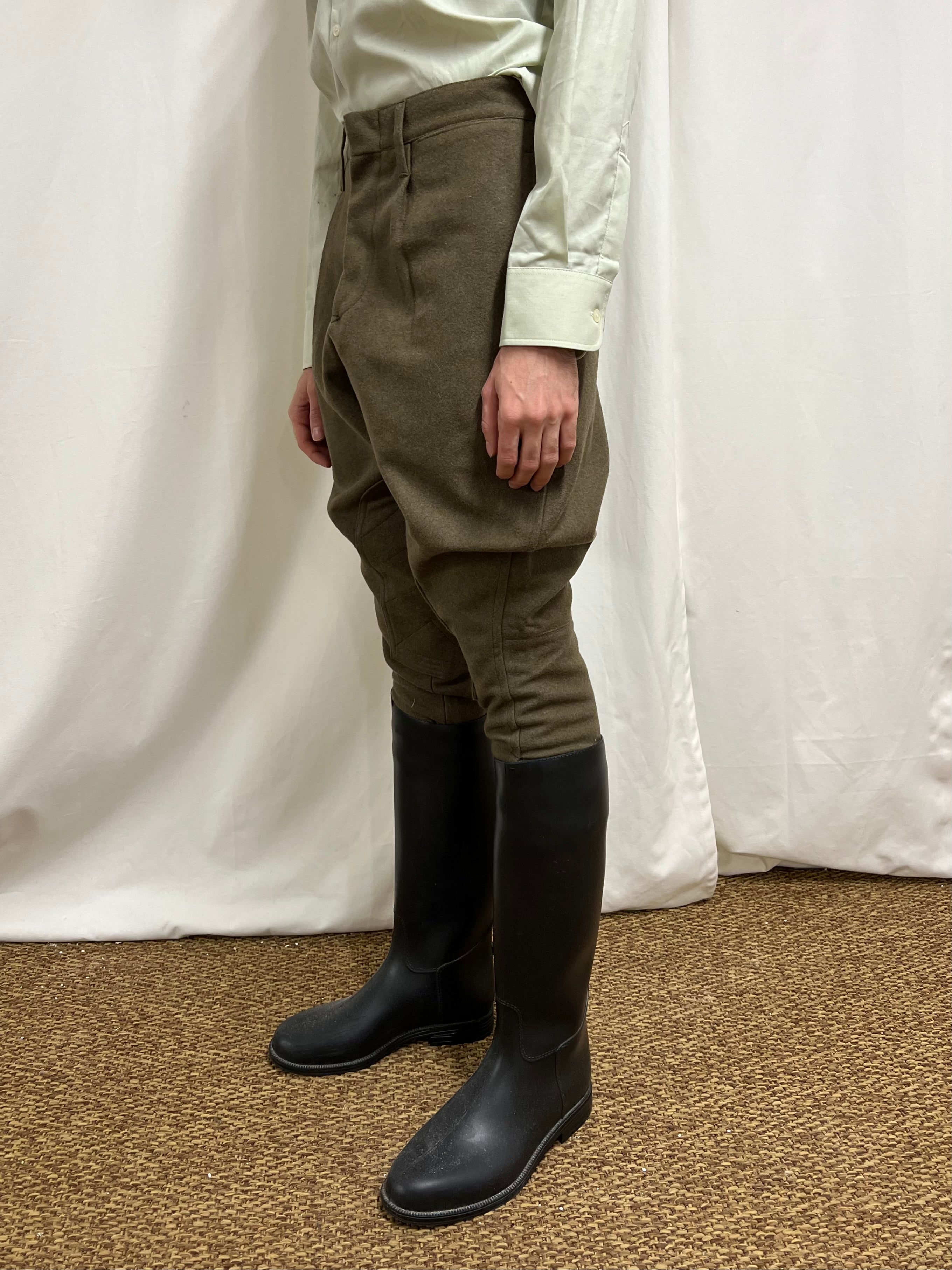 Equestrian trousers
