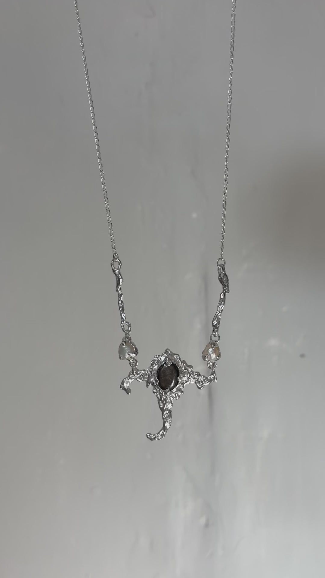 Silver stream necklace