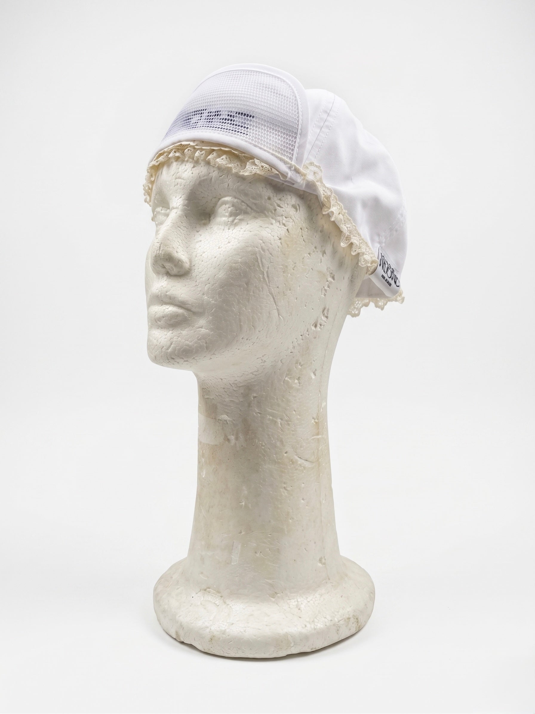 White cap