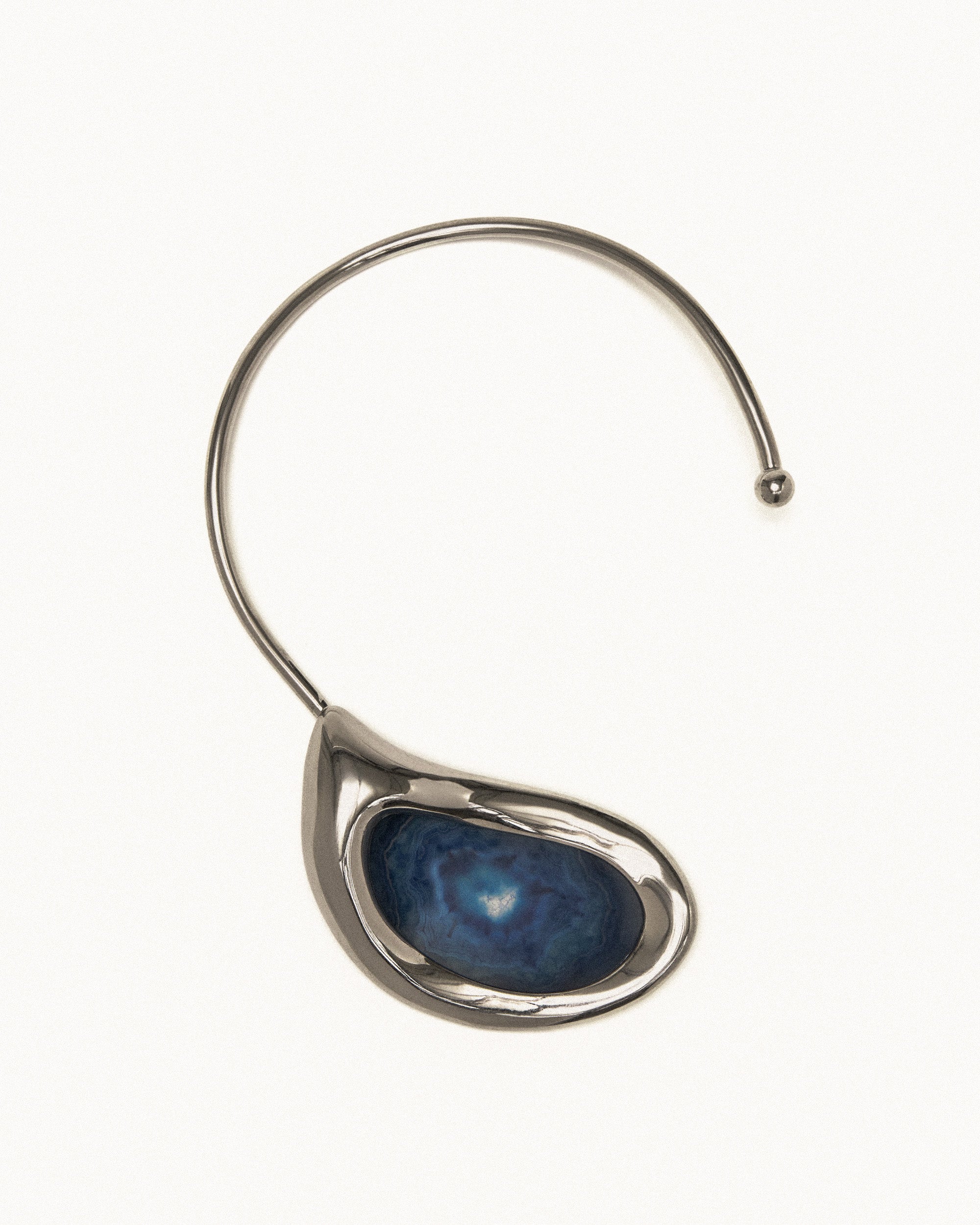 Dusk choker