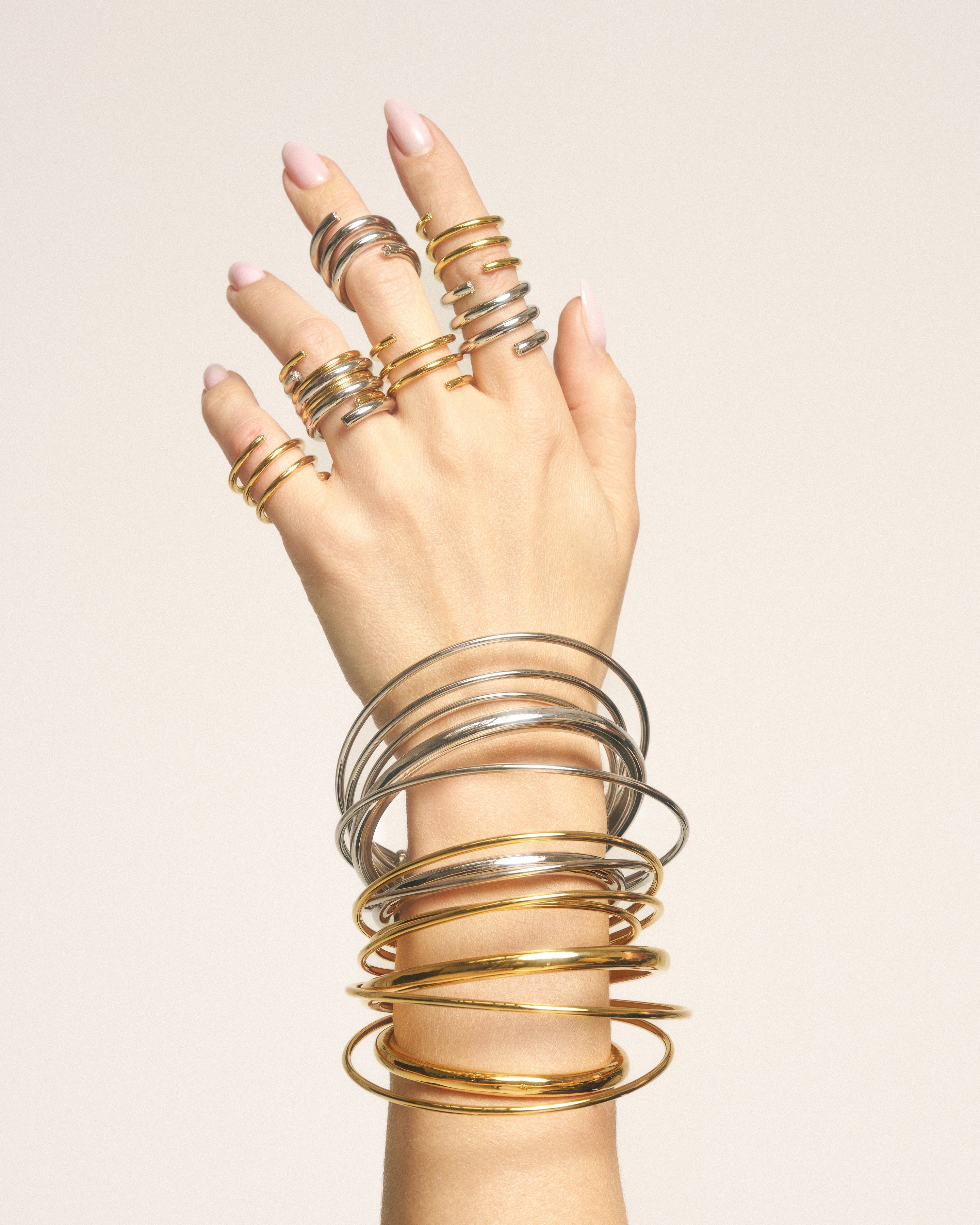 Orbit bracelet