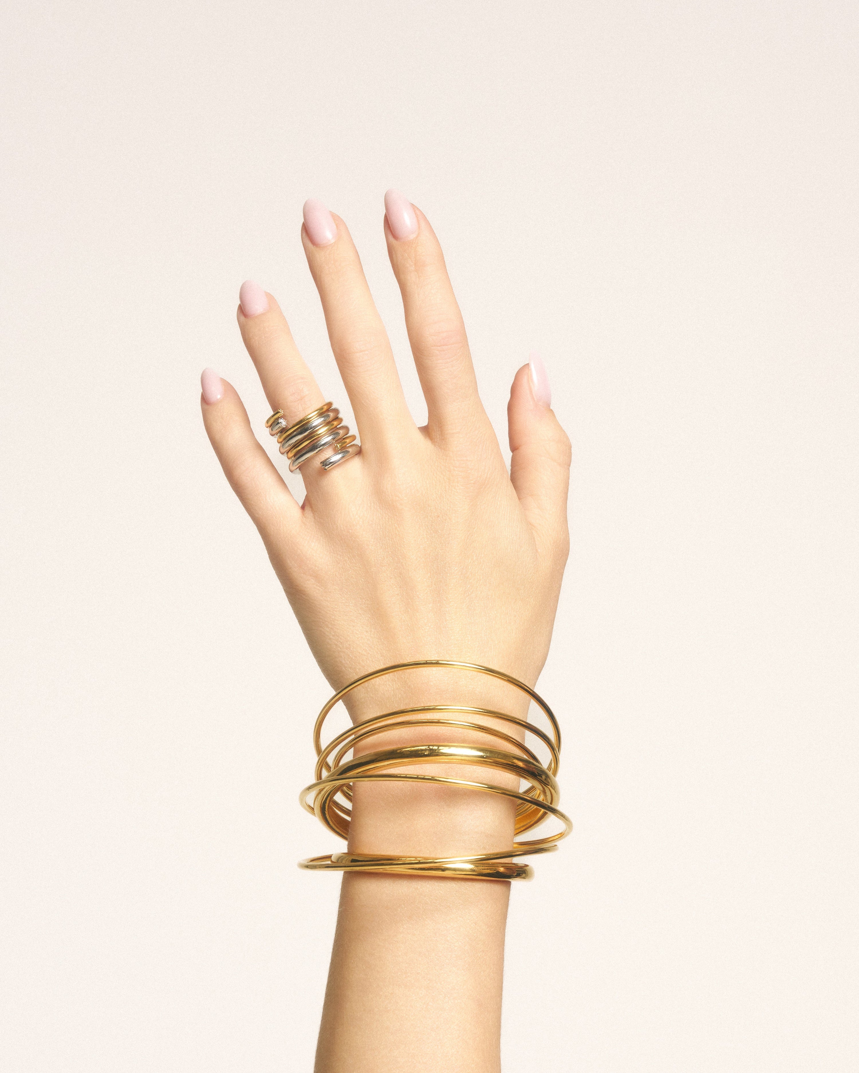Orbit bracelet