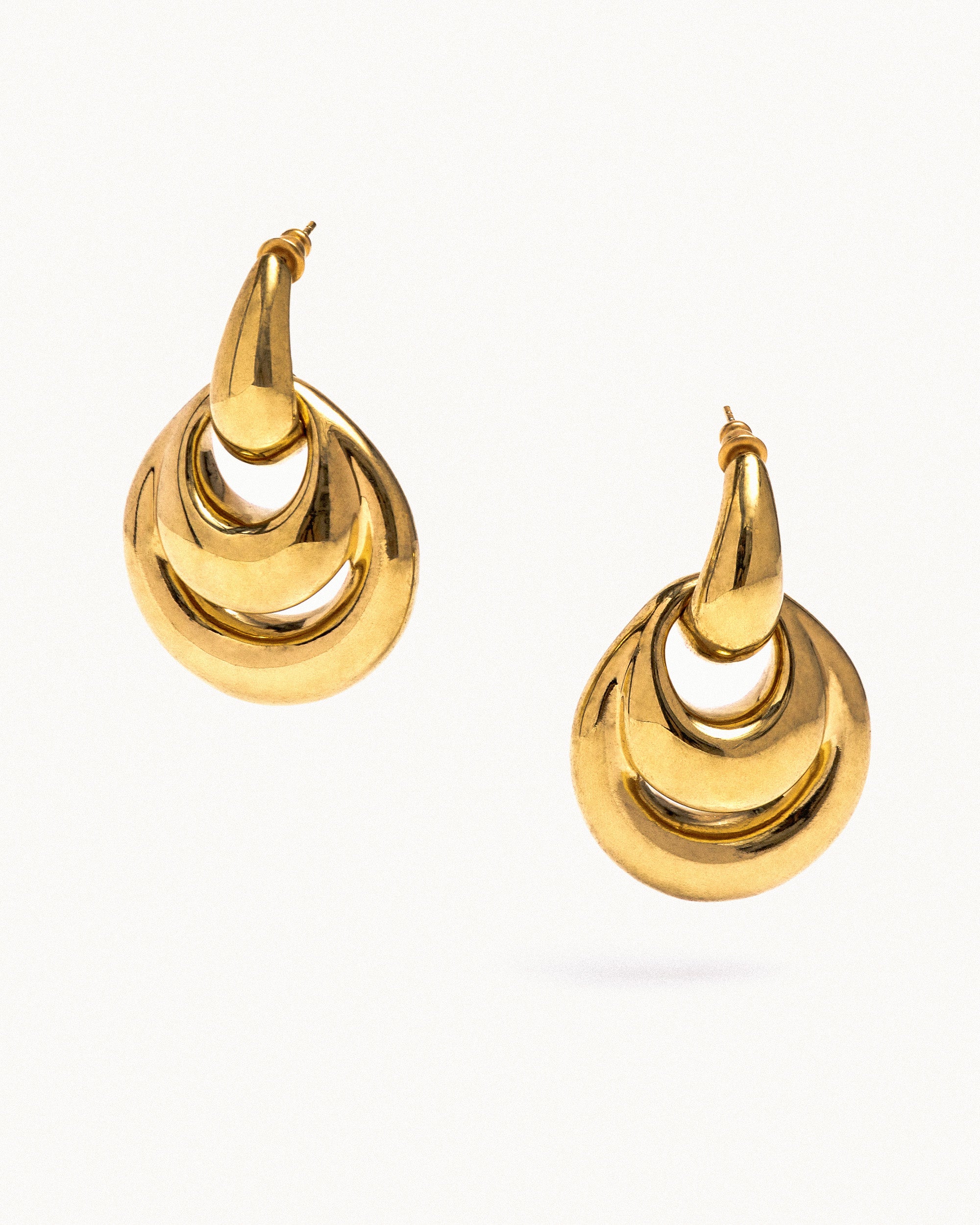 Blow up drop earrings