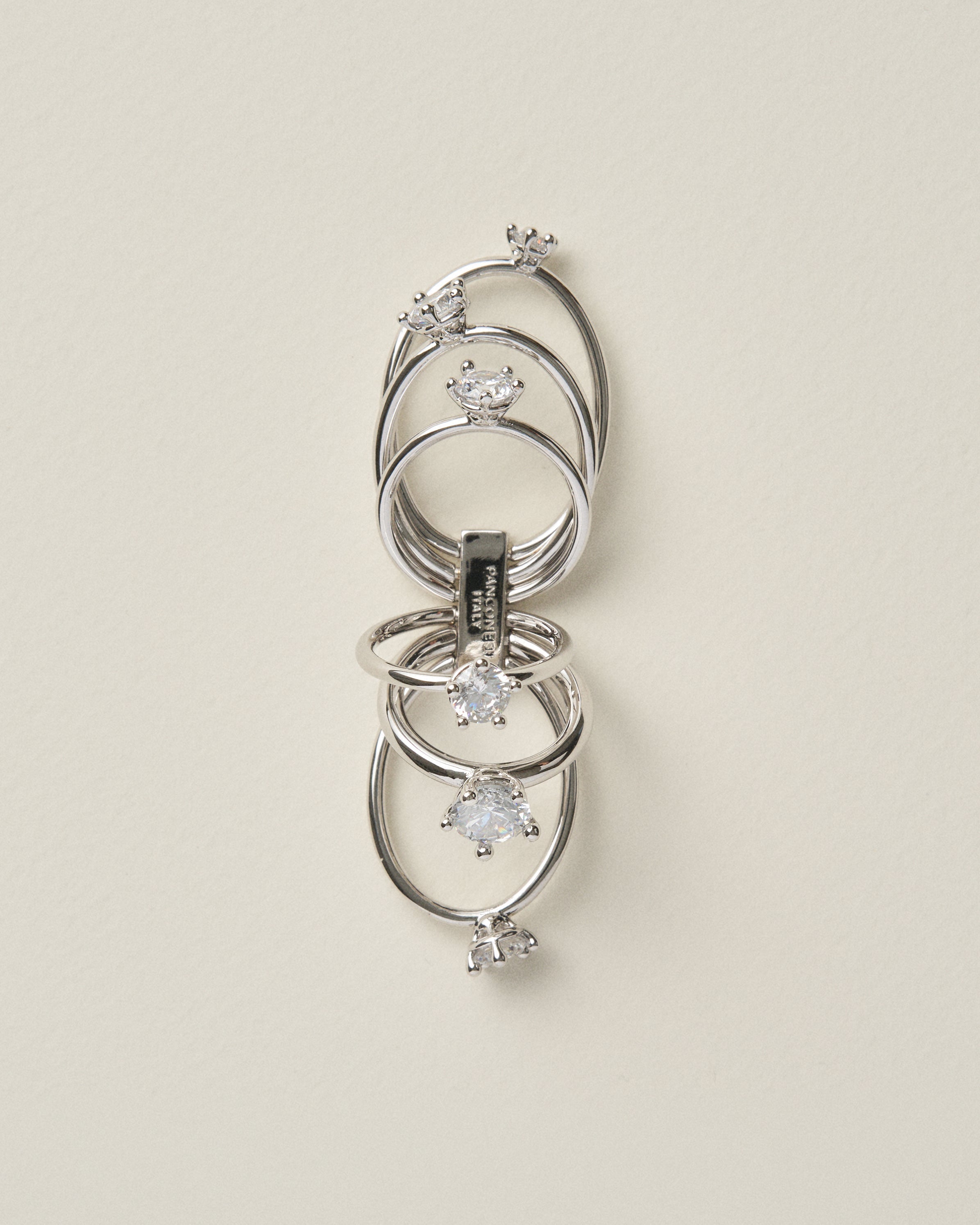 Diamanti orbit ring