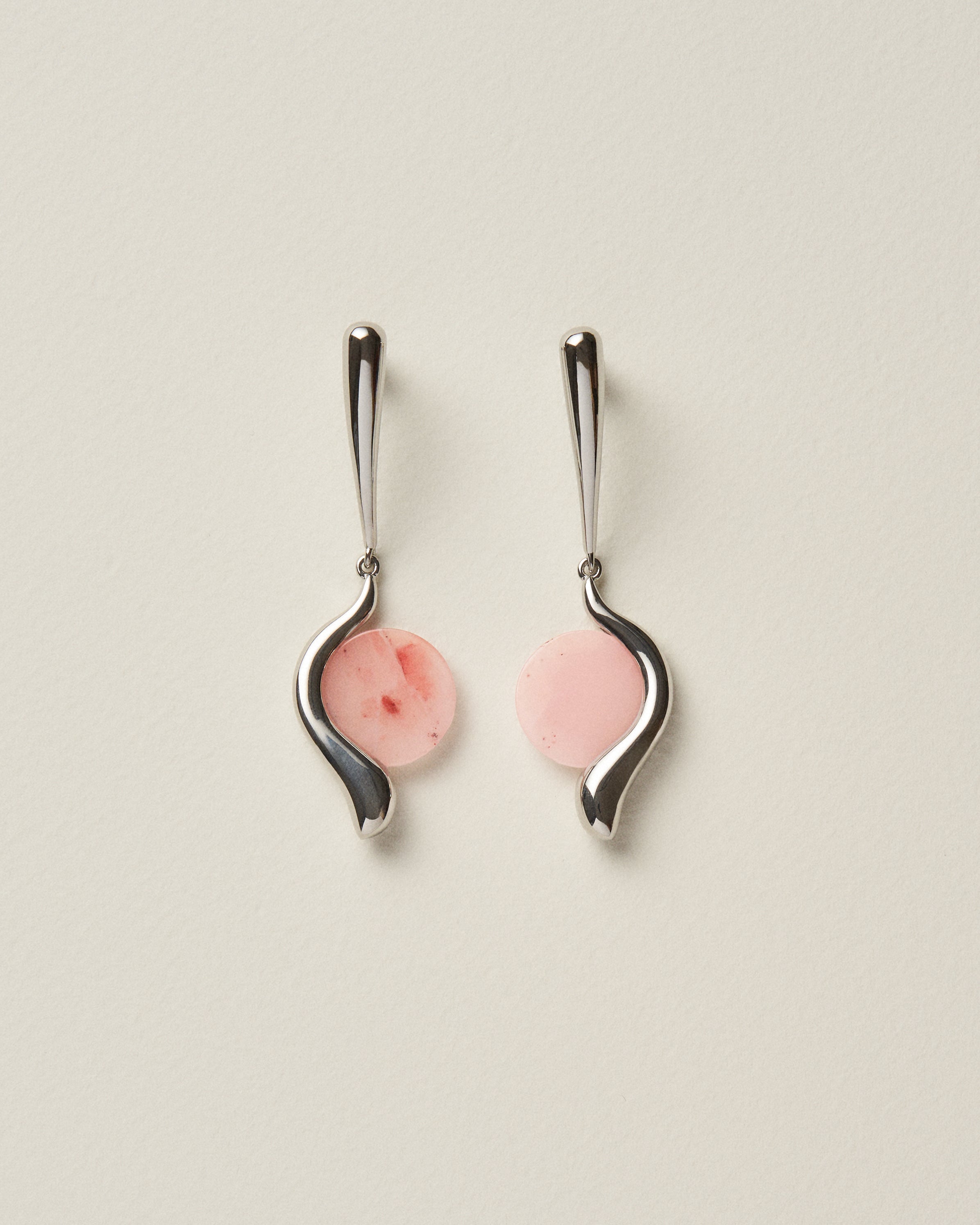 Ascolto aura drop earrings