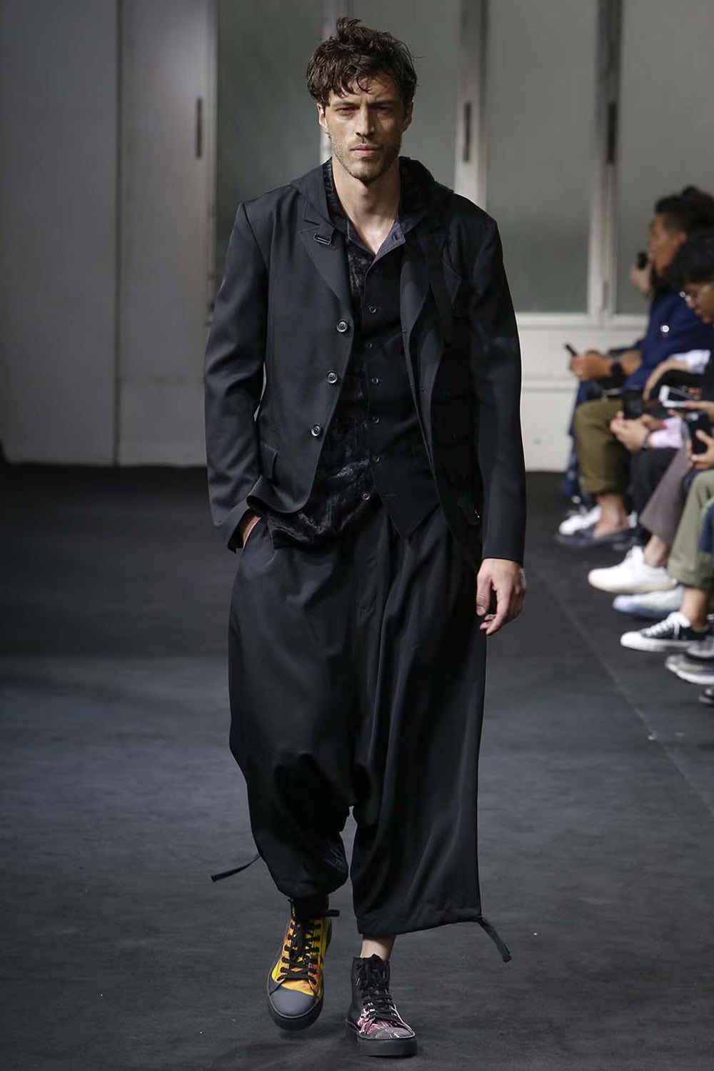 Yohji yamamoto pour homme s/s 2019 low-rise pants