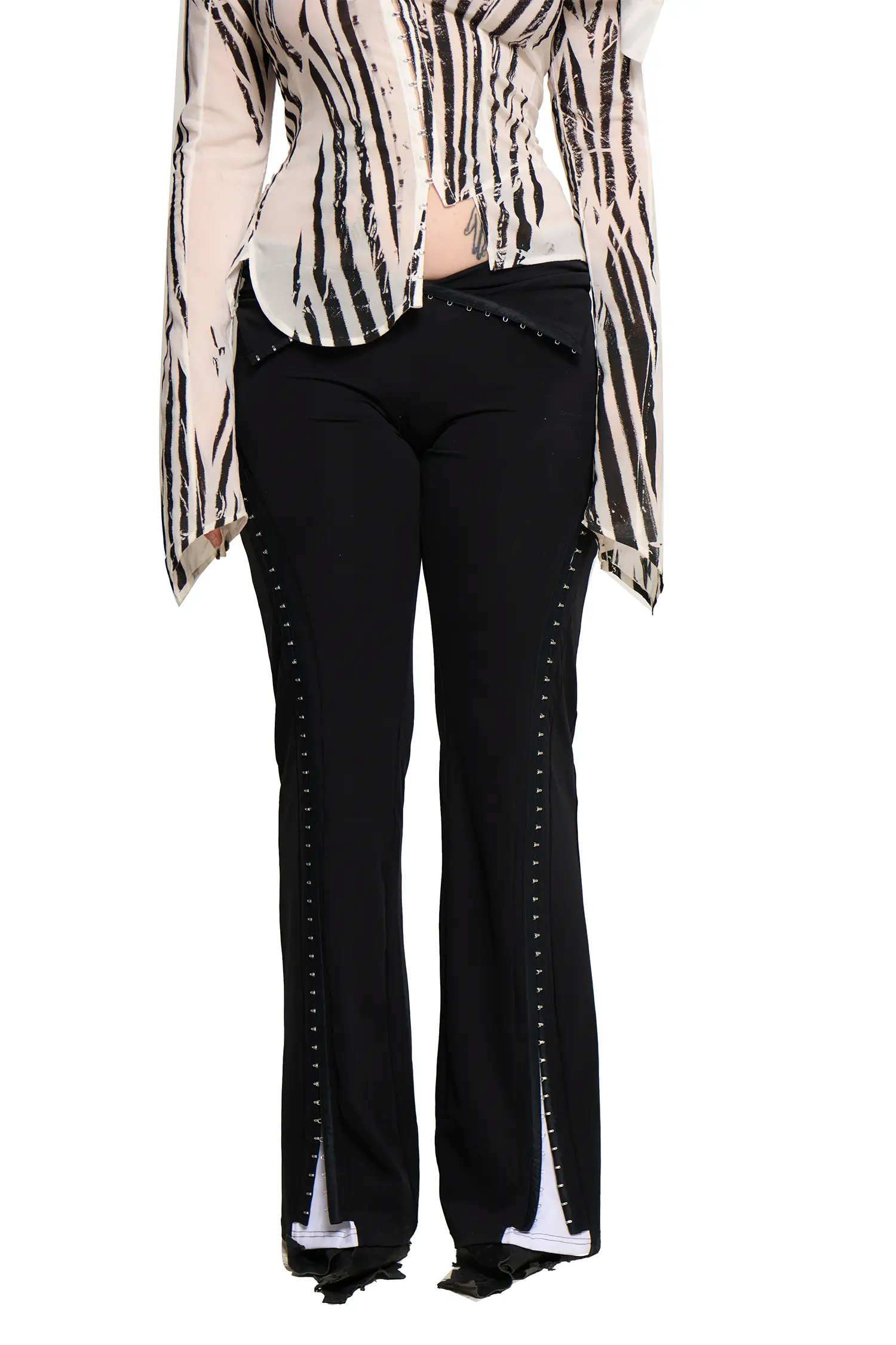 Hooked pant - black/white