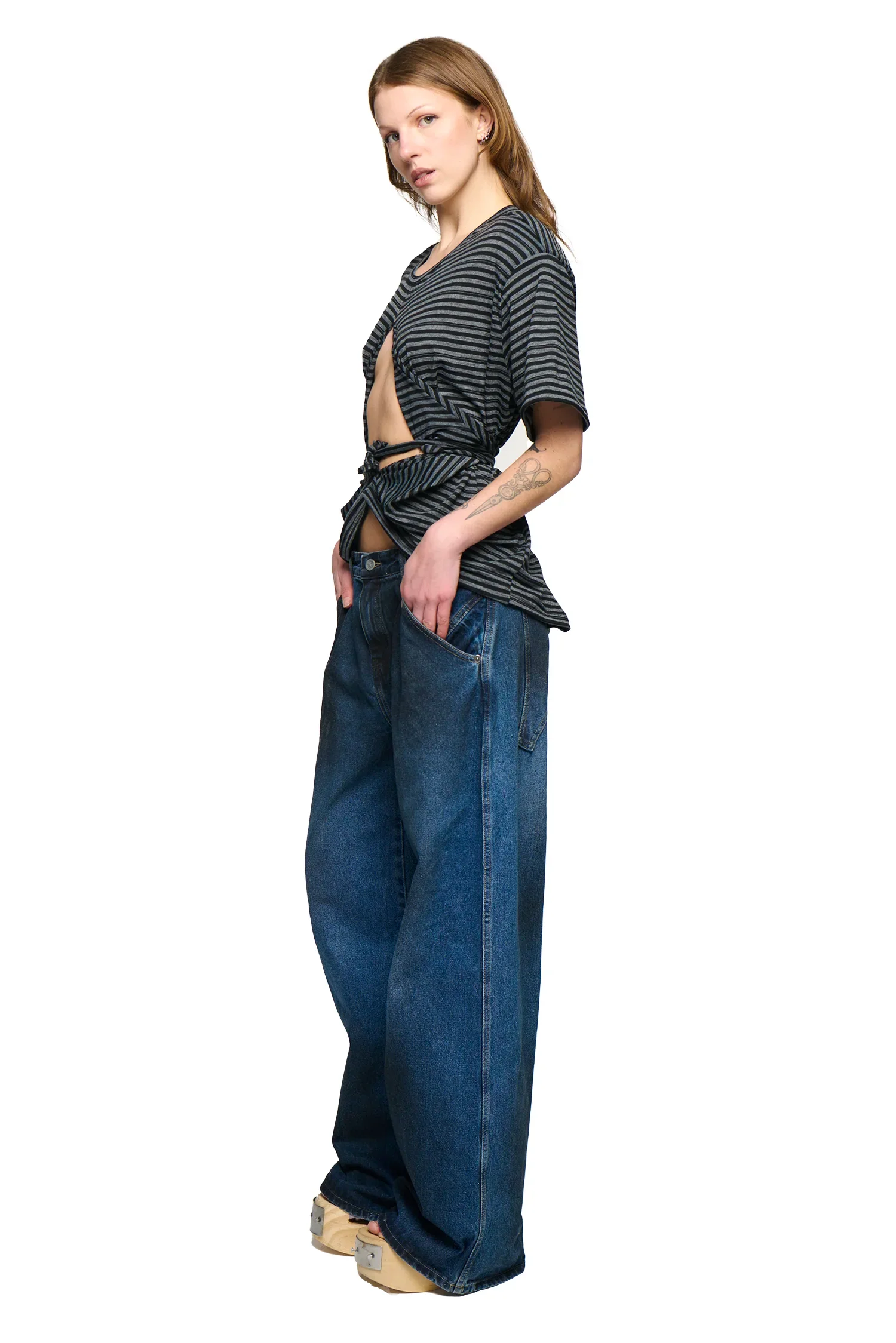 Scrunch t-shirt - charcoal stripe