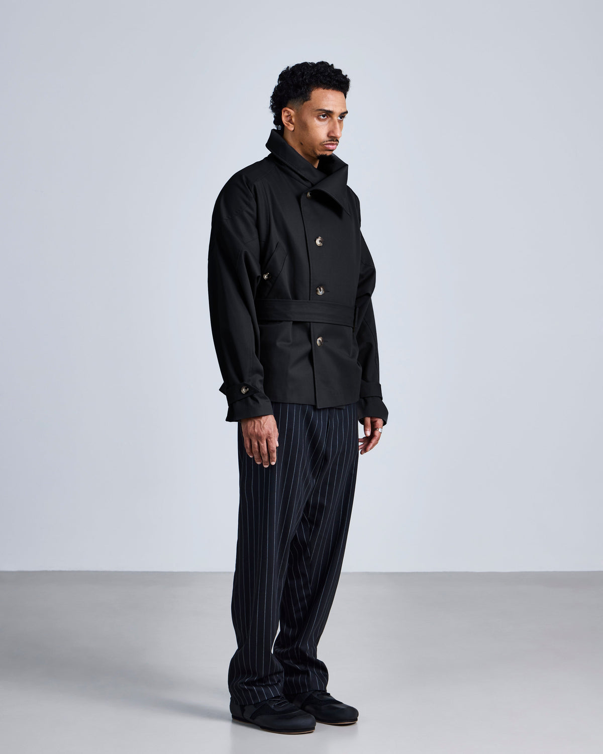 Kinetic trench coat