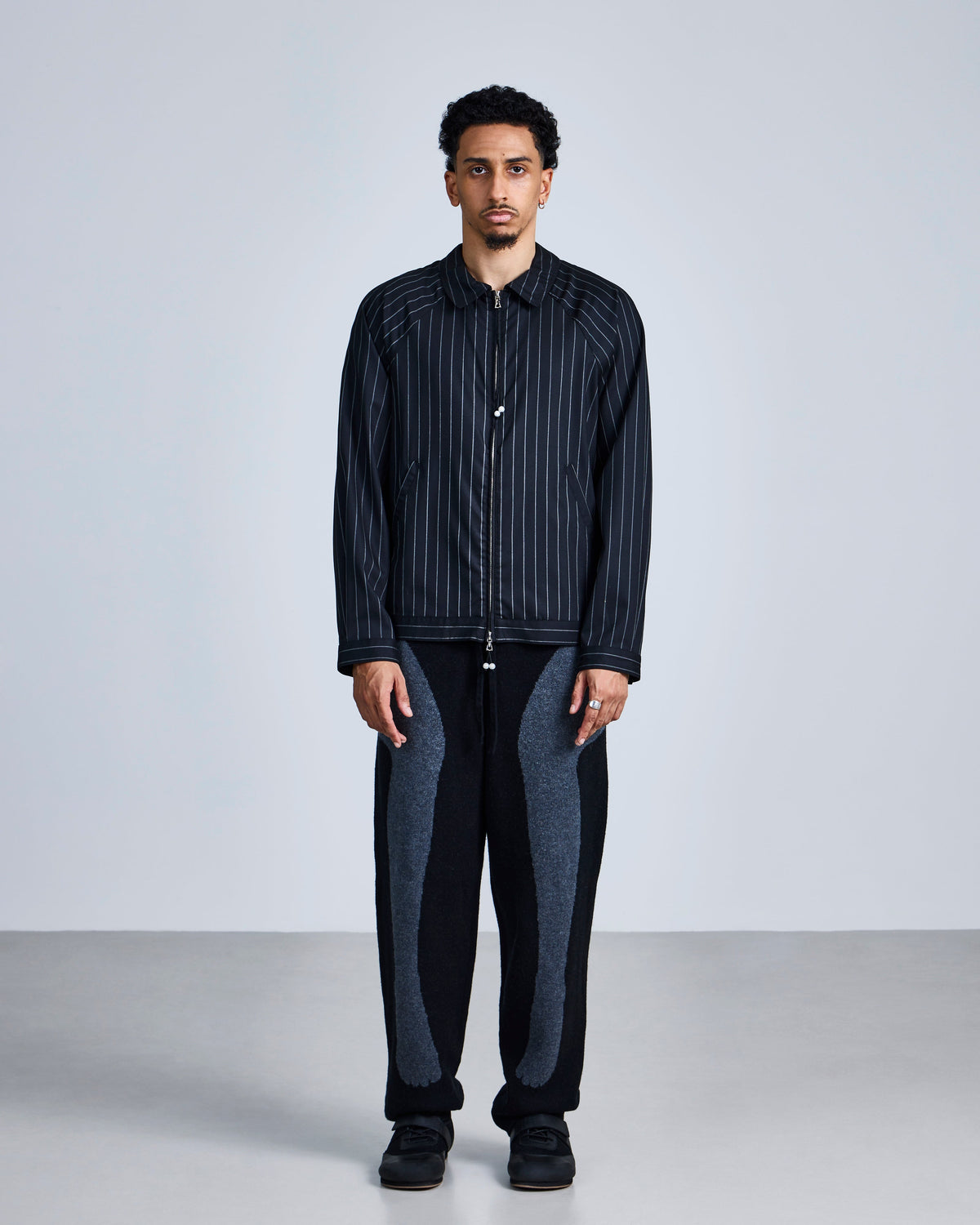 Knitted 'embrace' pants