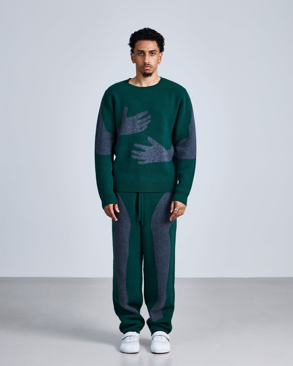 Knitted 'embrace' pants