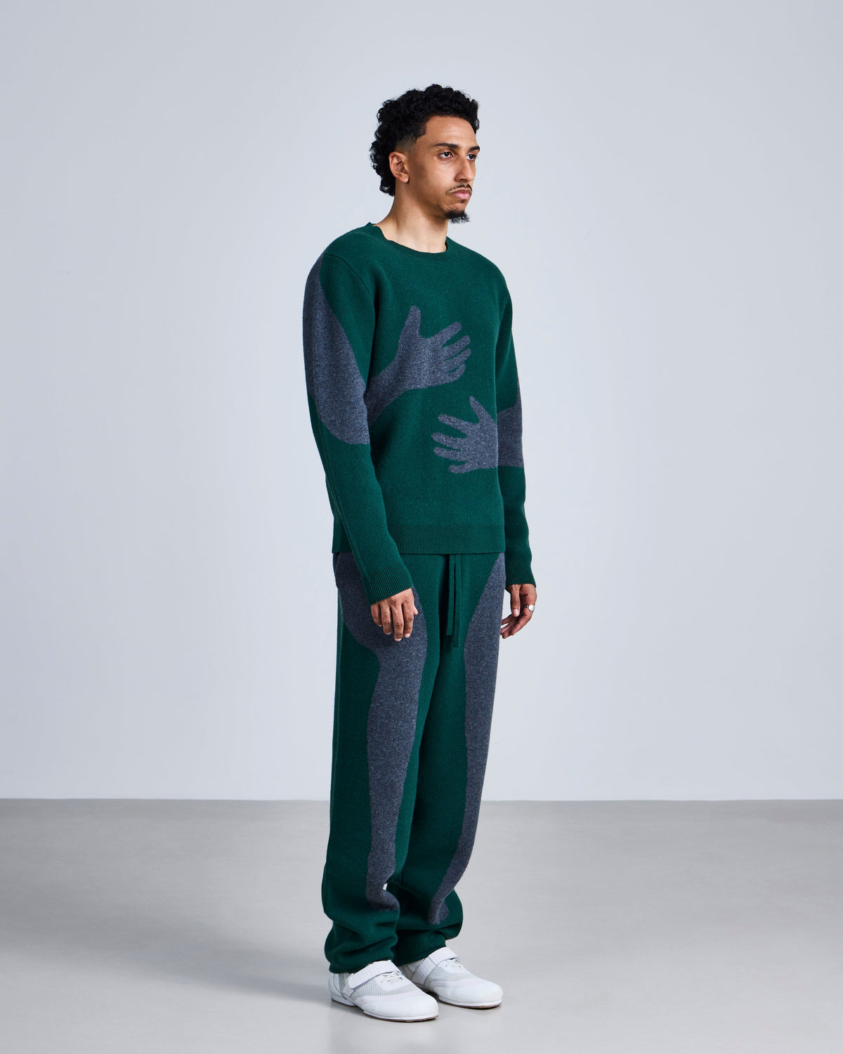 Knitted 'embrace' pants