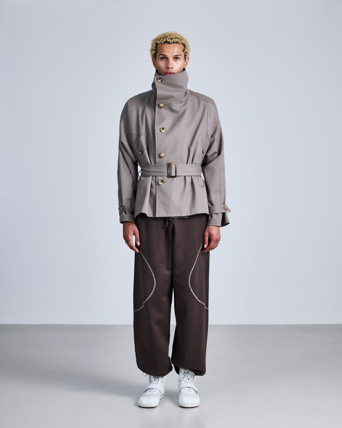 Kinetic trench coat