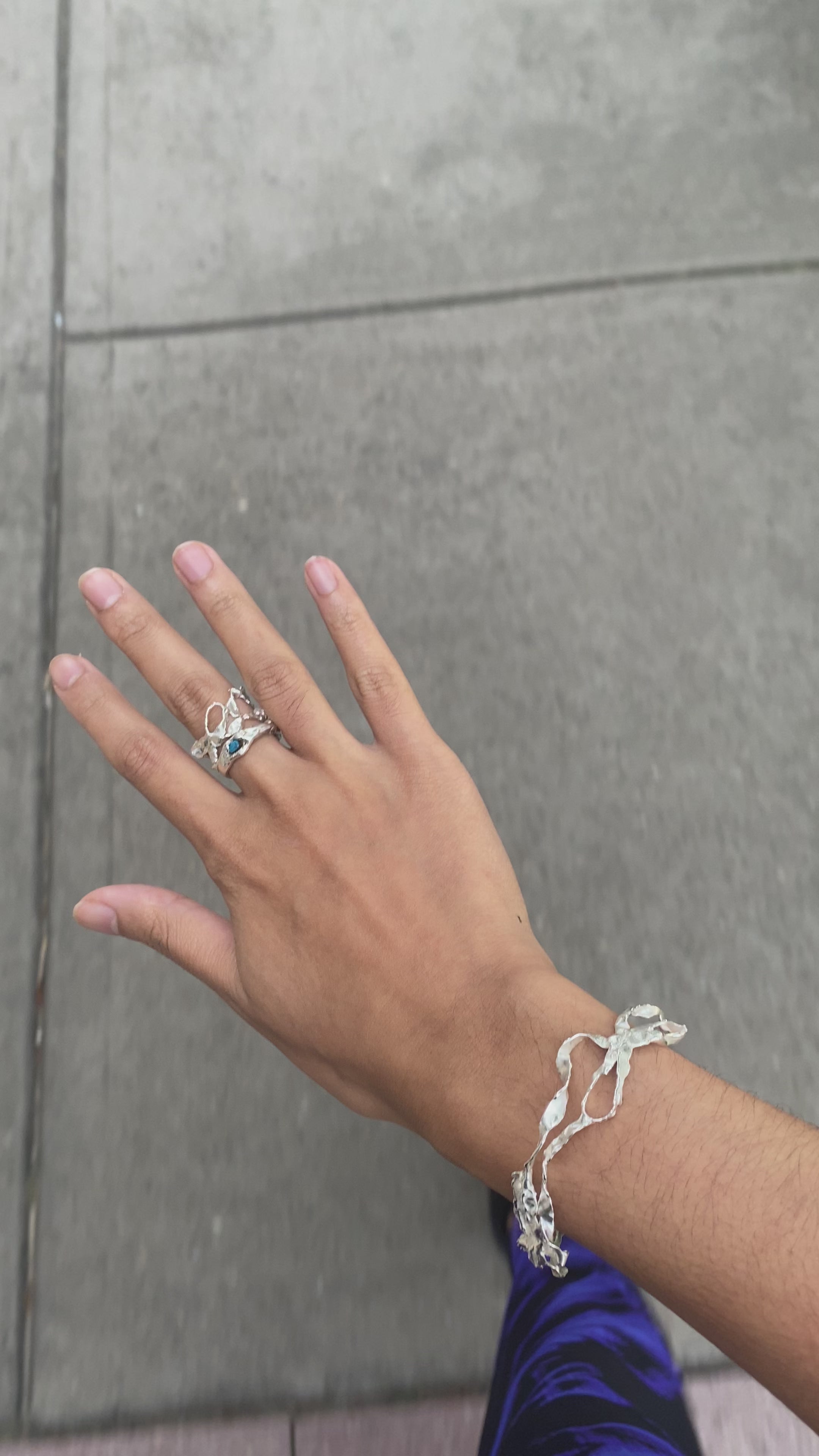 Burnt bow ring