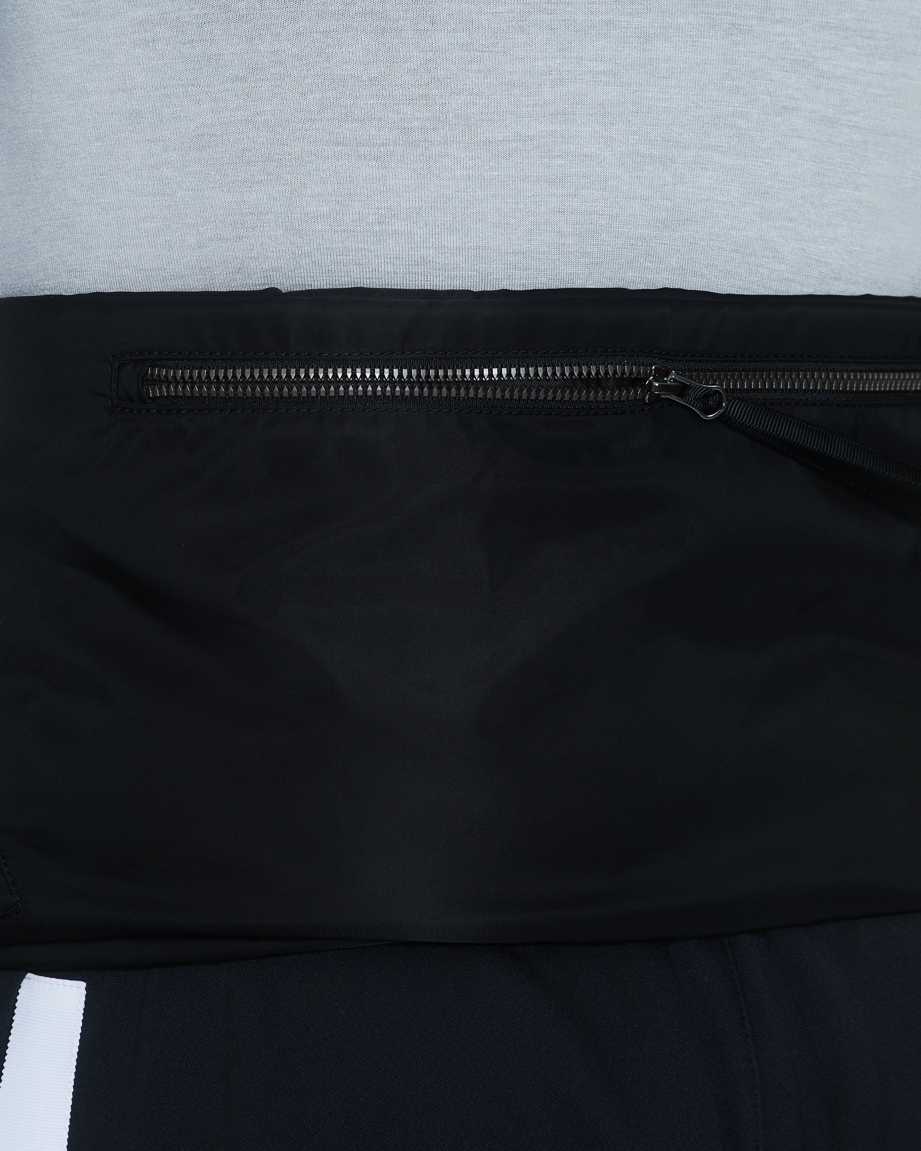 Technical padded hybrid scarf nylon black