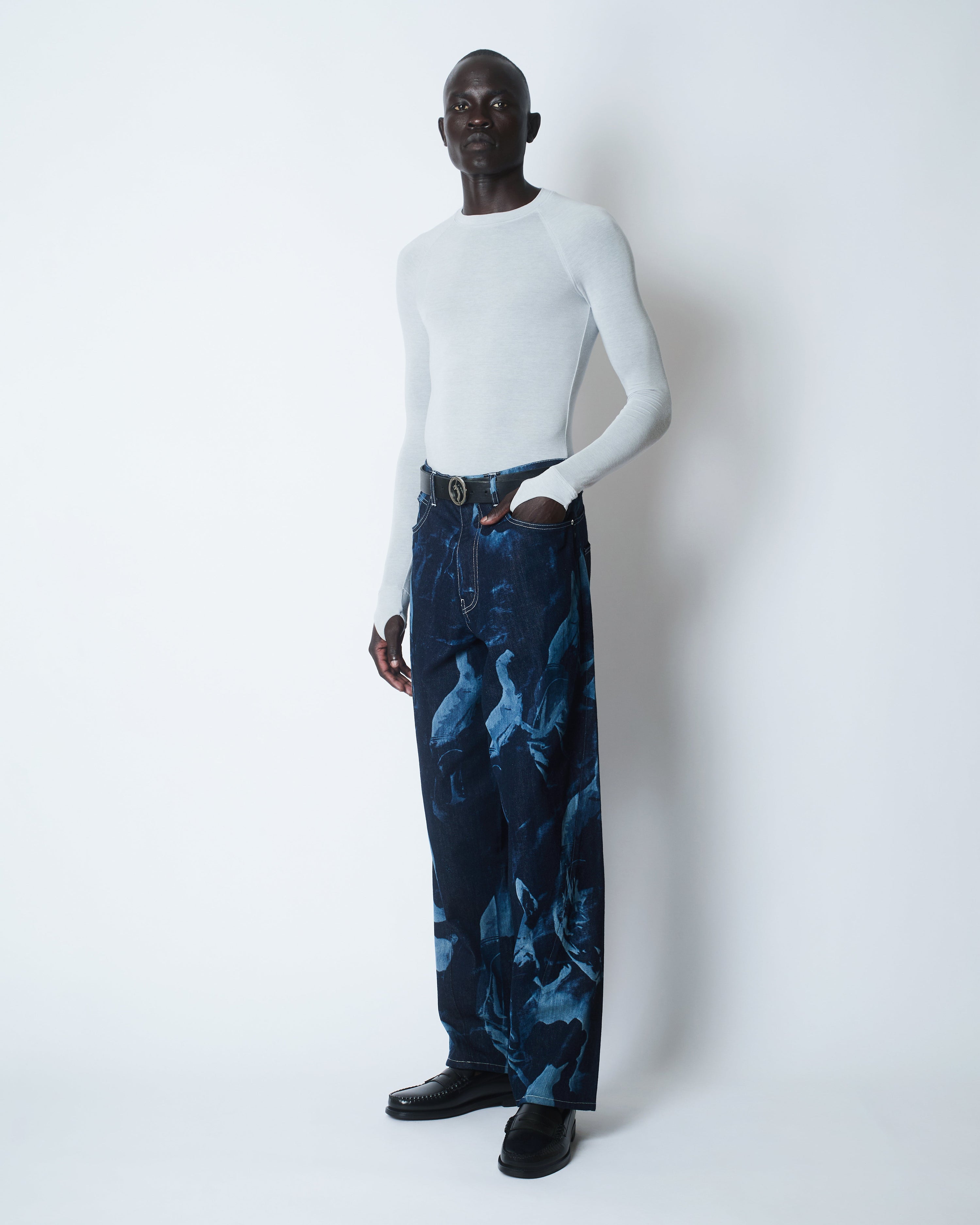 Metamorphosis kinetic cut engraved jeans denim indigo / light blue