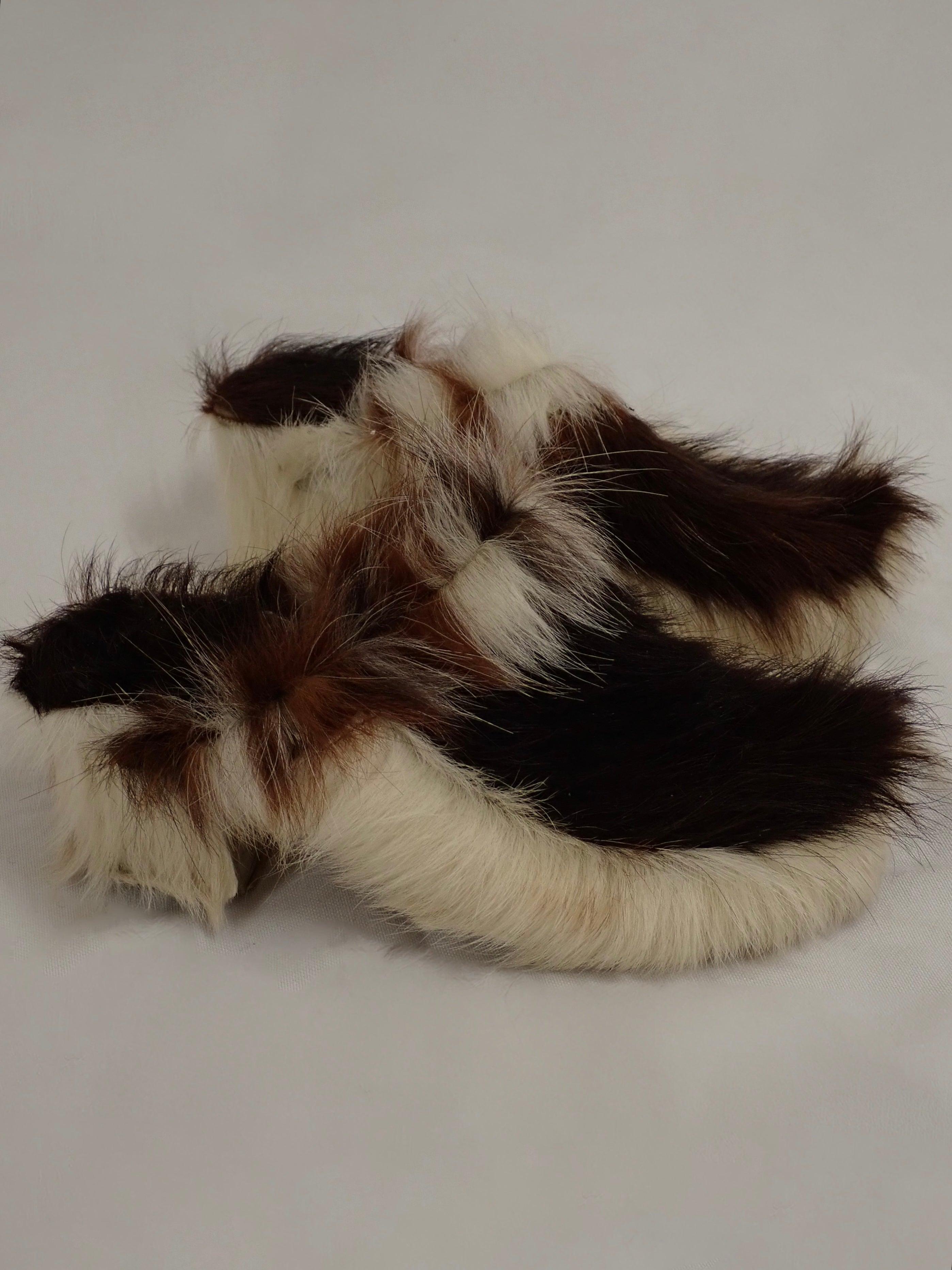 Fur clogs