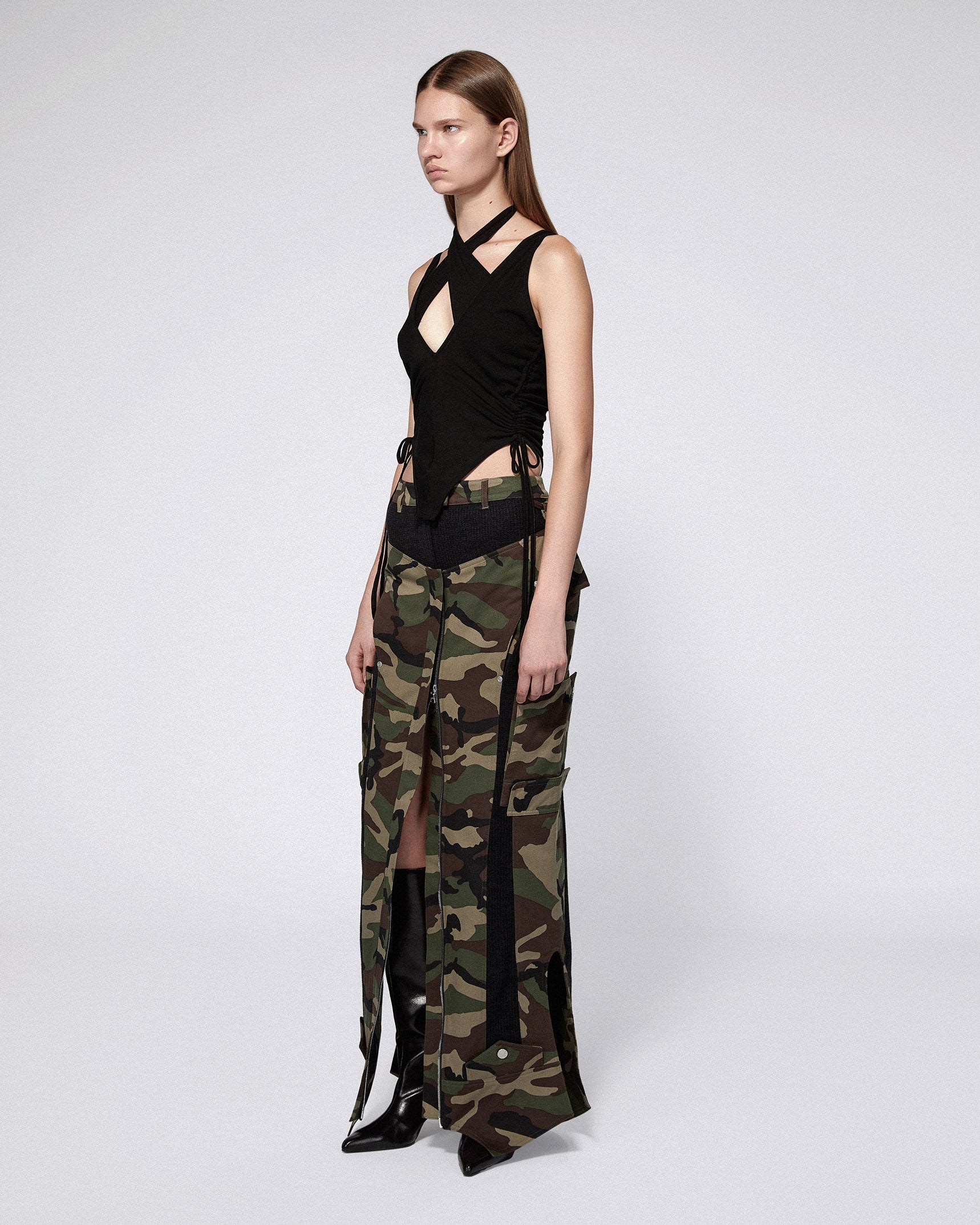 Inverse cargo skirt camo