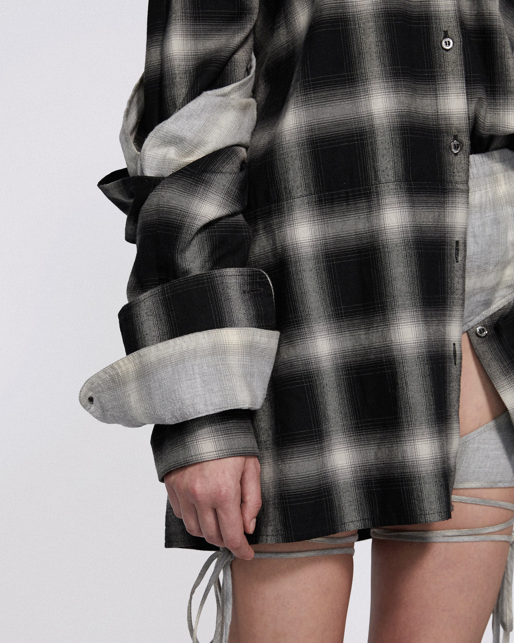 Sentinal shirt black check