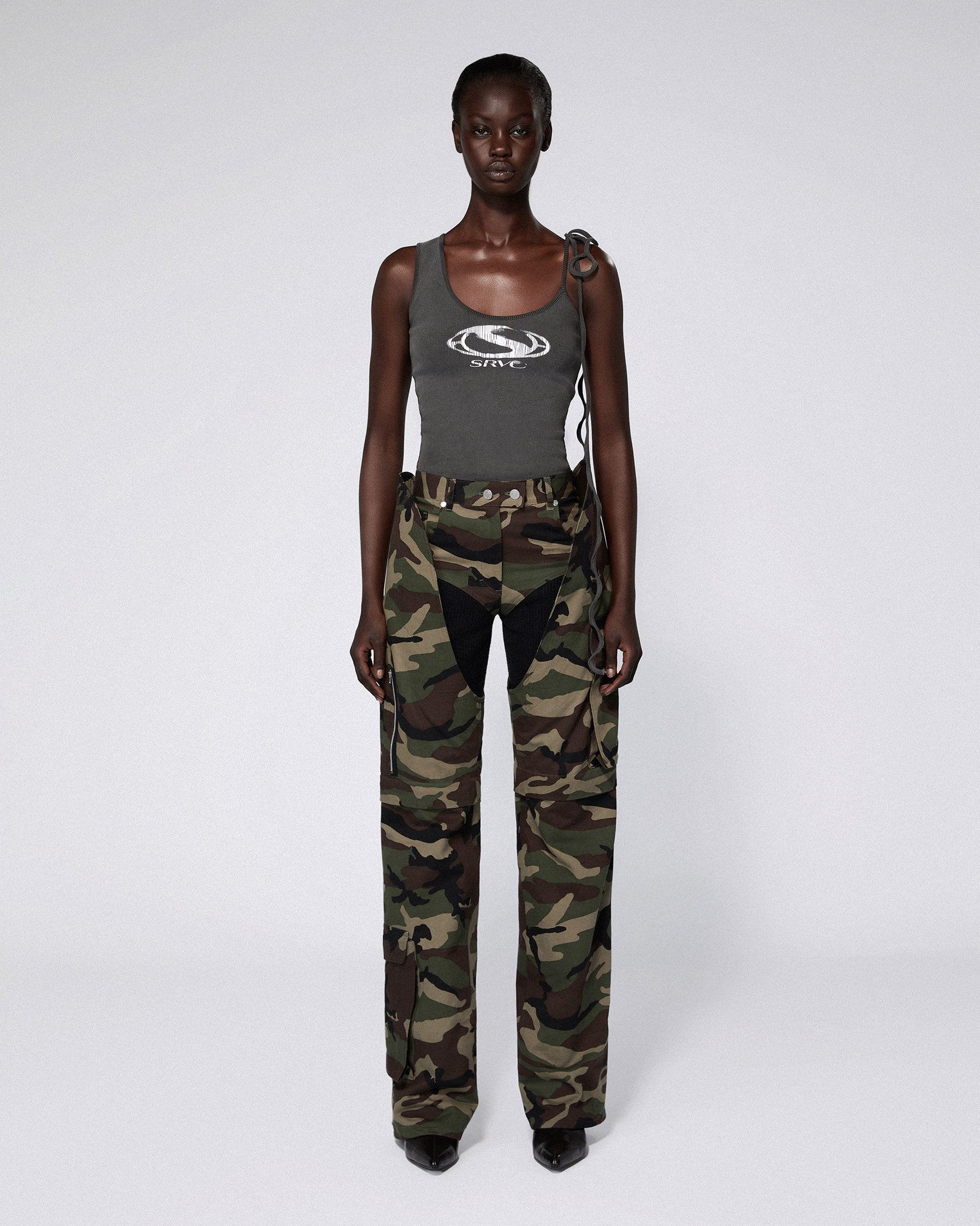Srvc - type 0 ribtank charcoal
