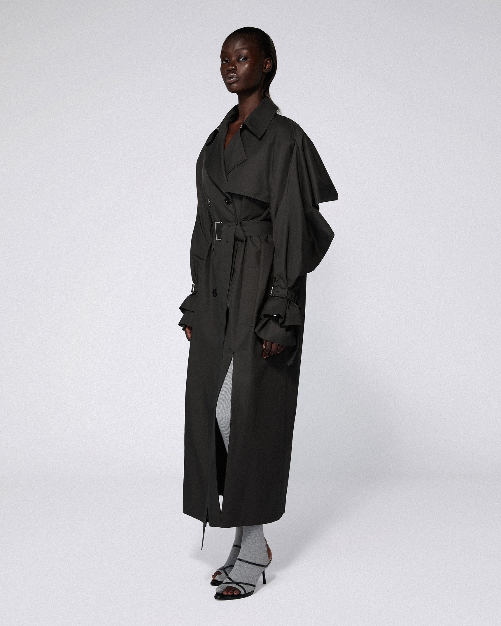 Sentinal trenchcoat dark olive