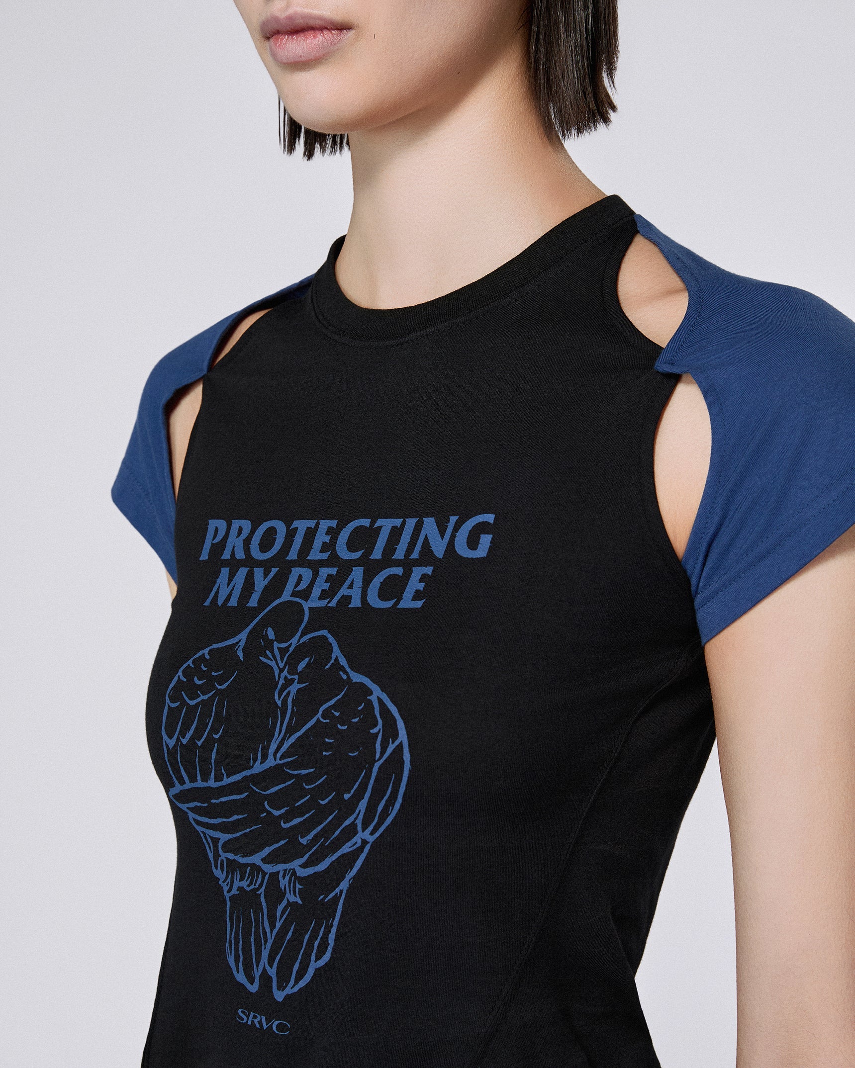 Protecting my peace tee black