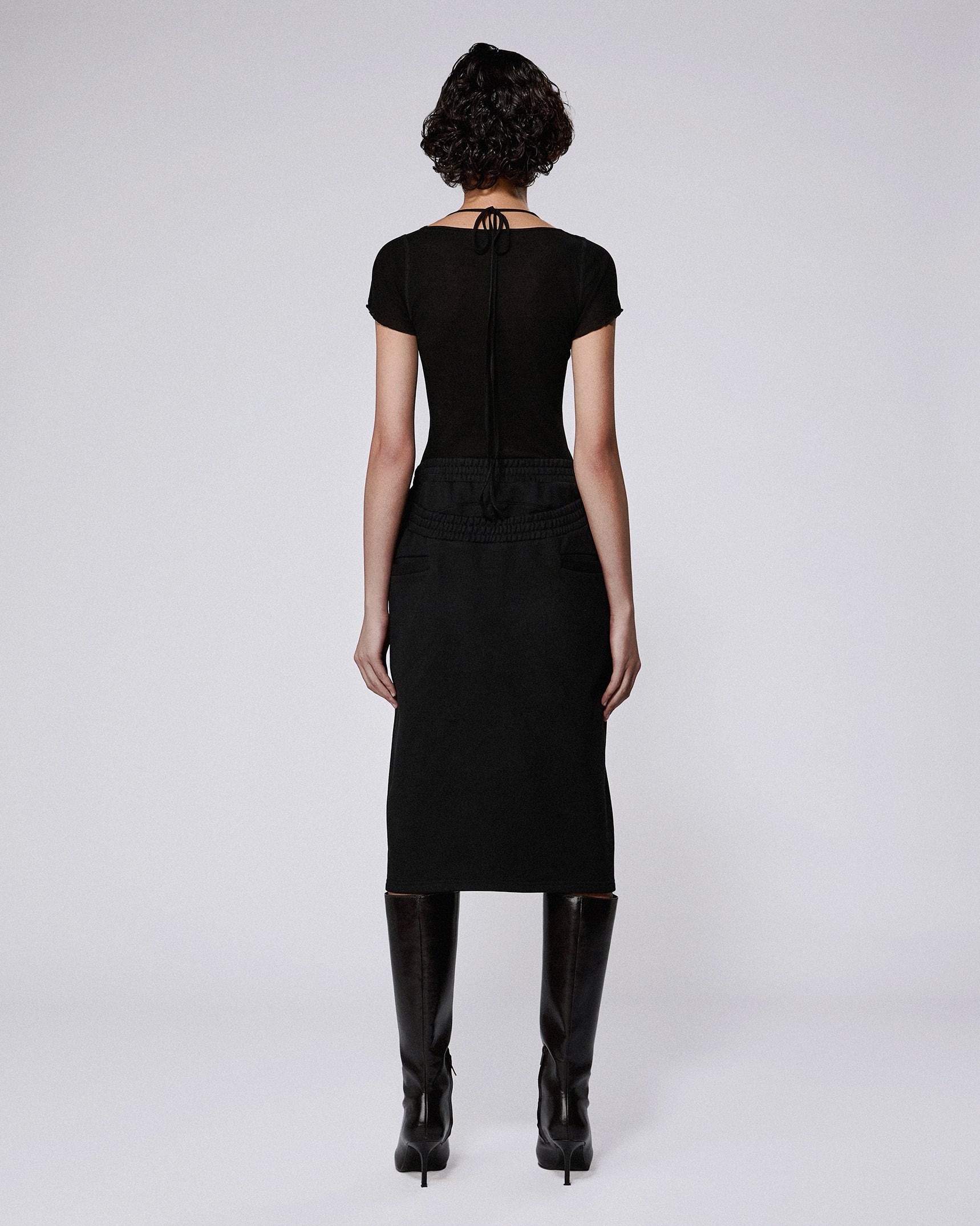 Harness tee black