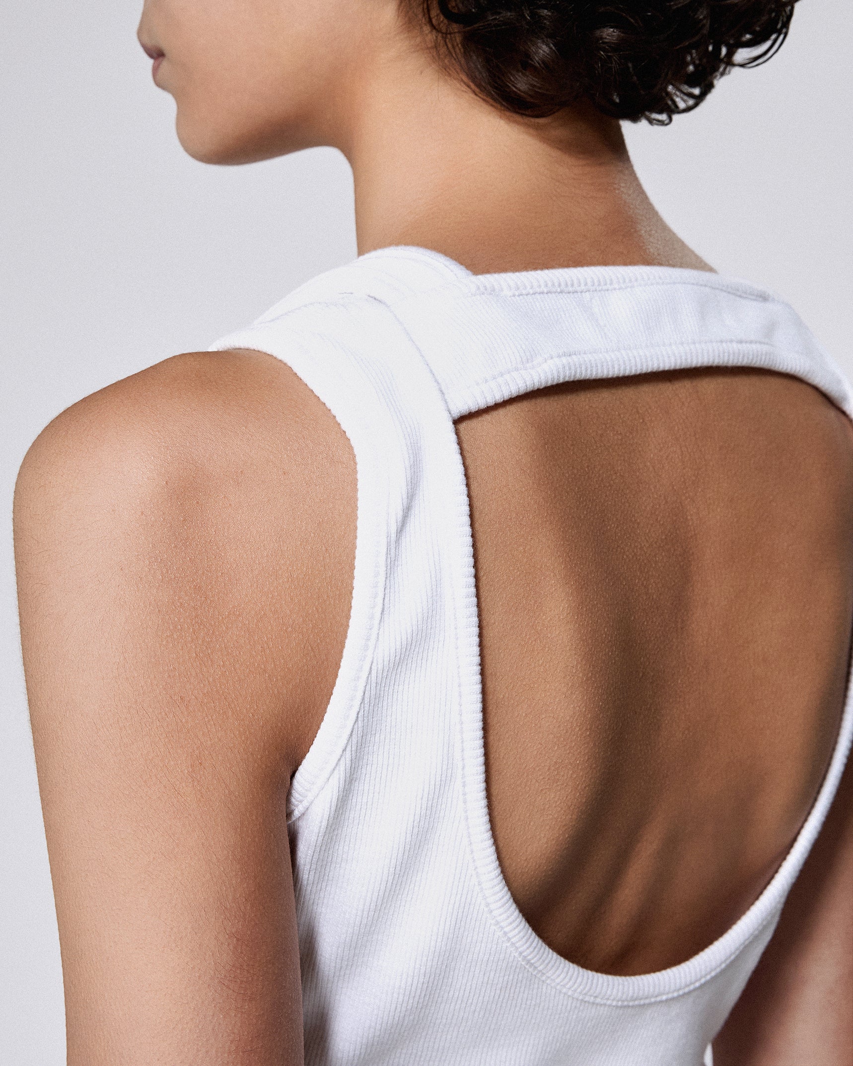 Harness vest optic white