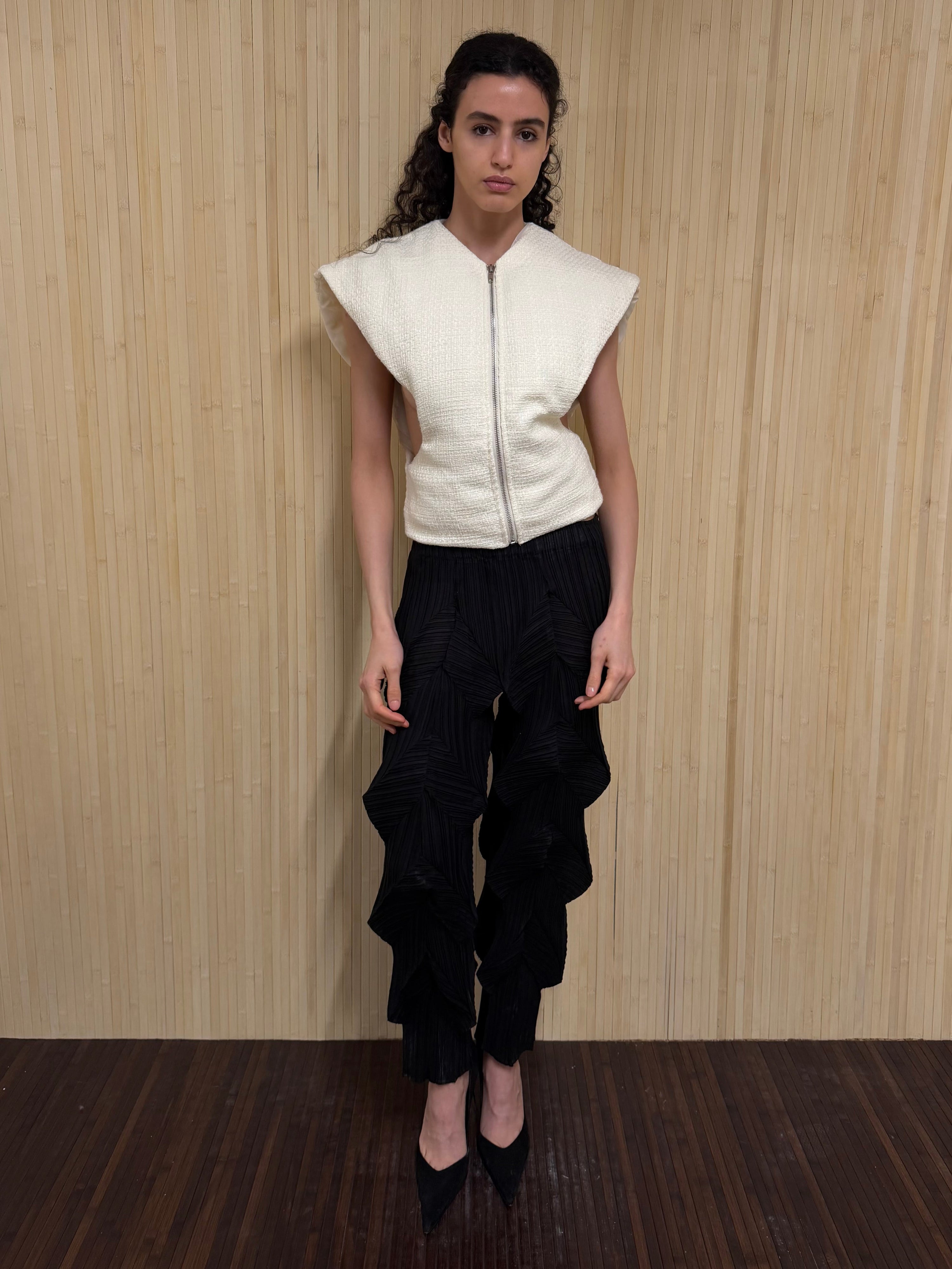 Structured vest
