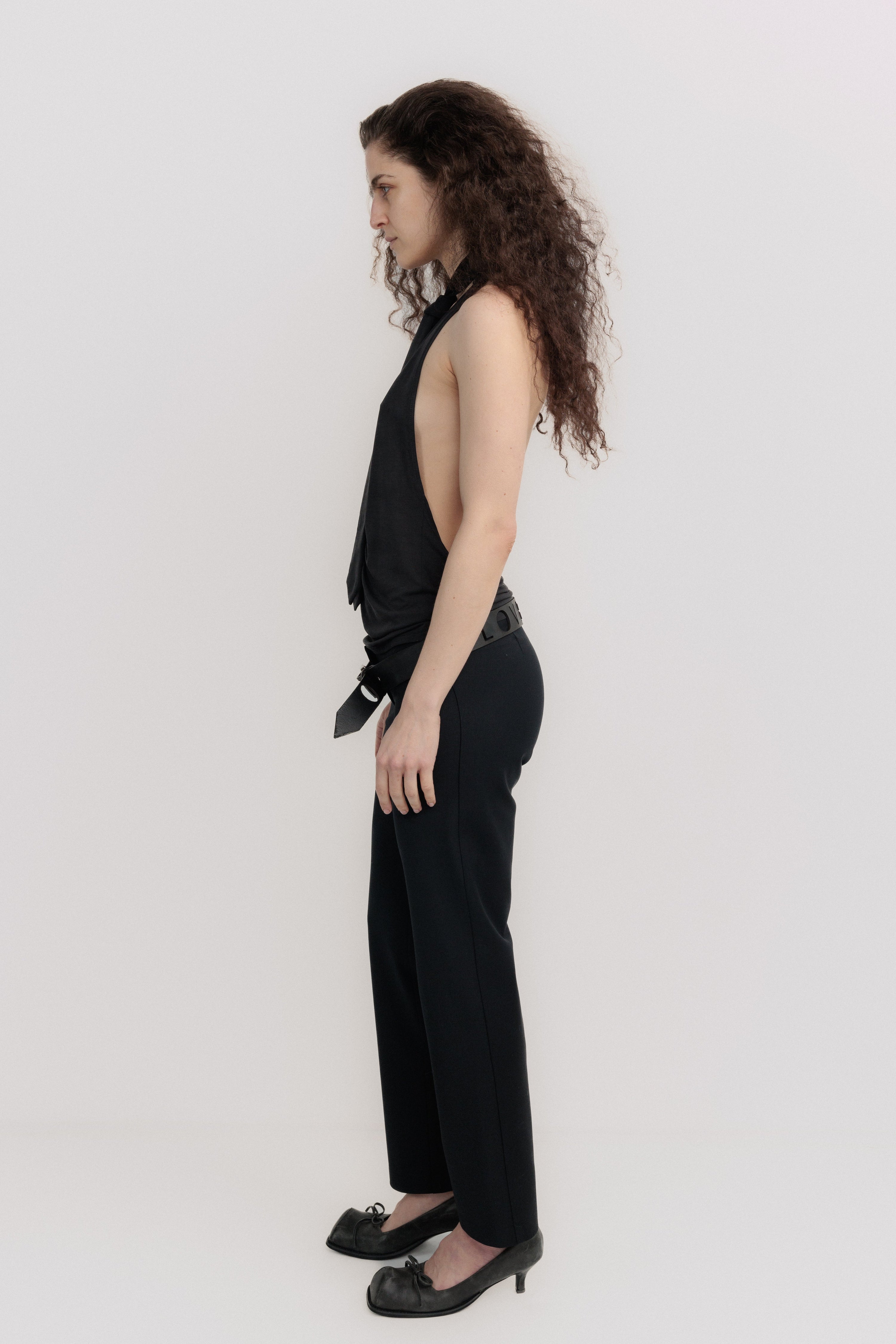 Backless tie top