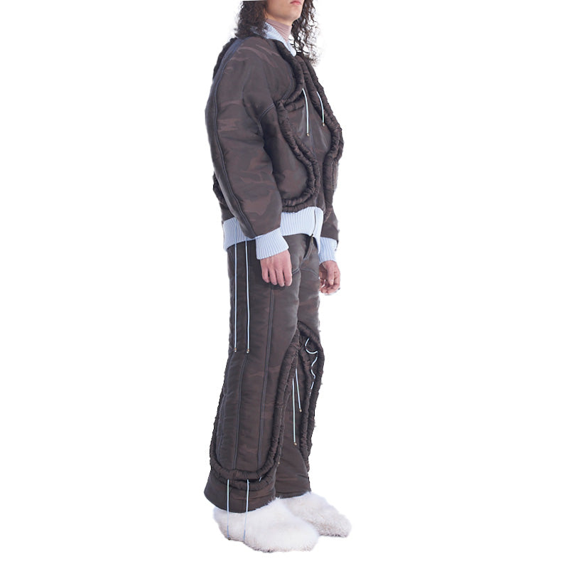 Snake snow bomber