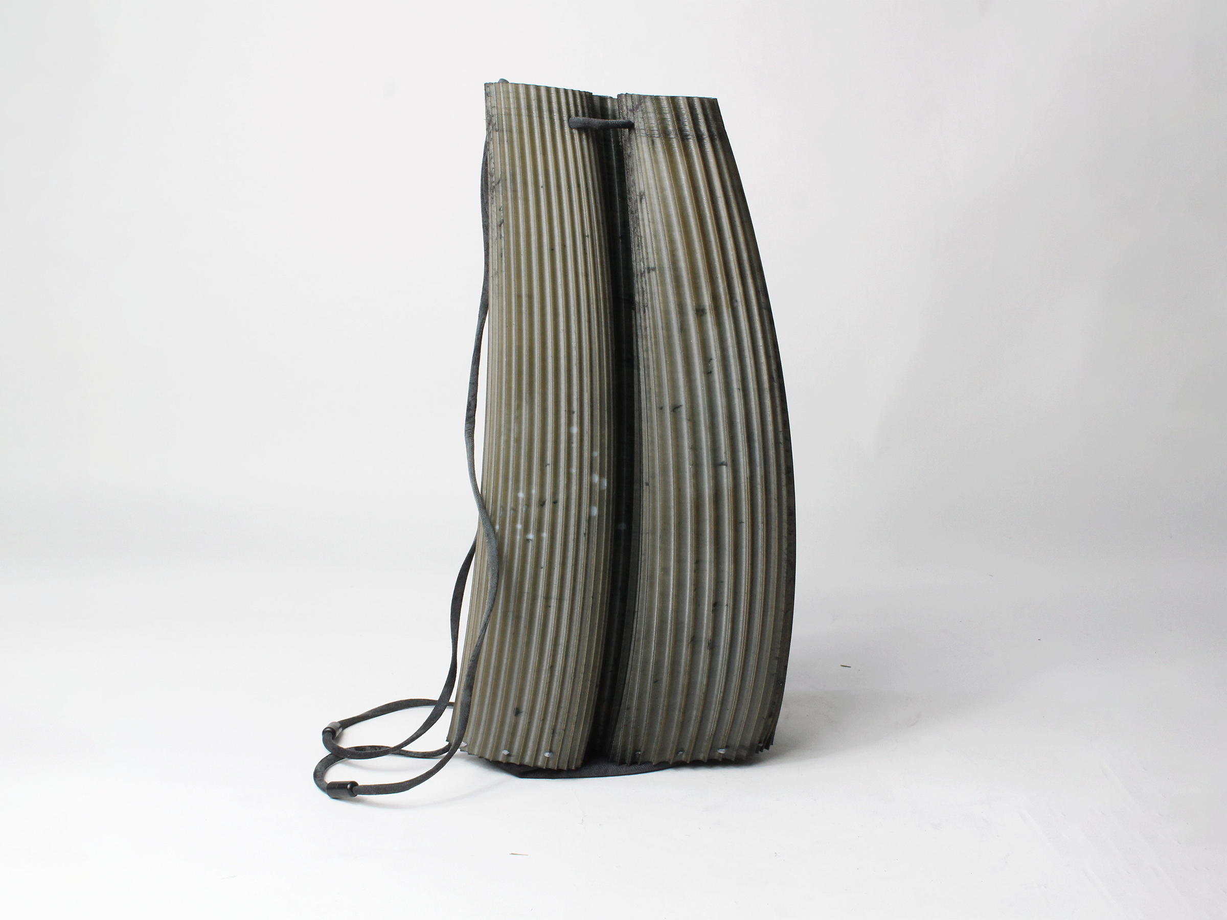 Rubber body bag, dyed
