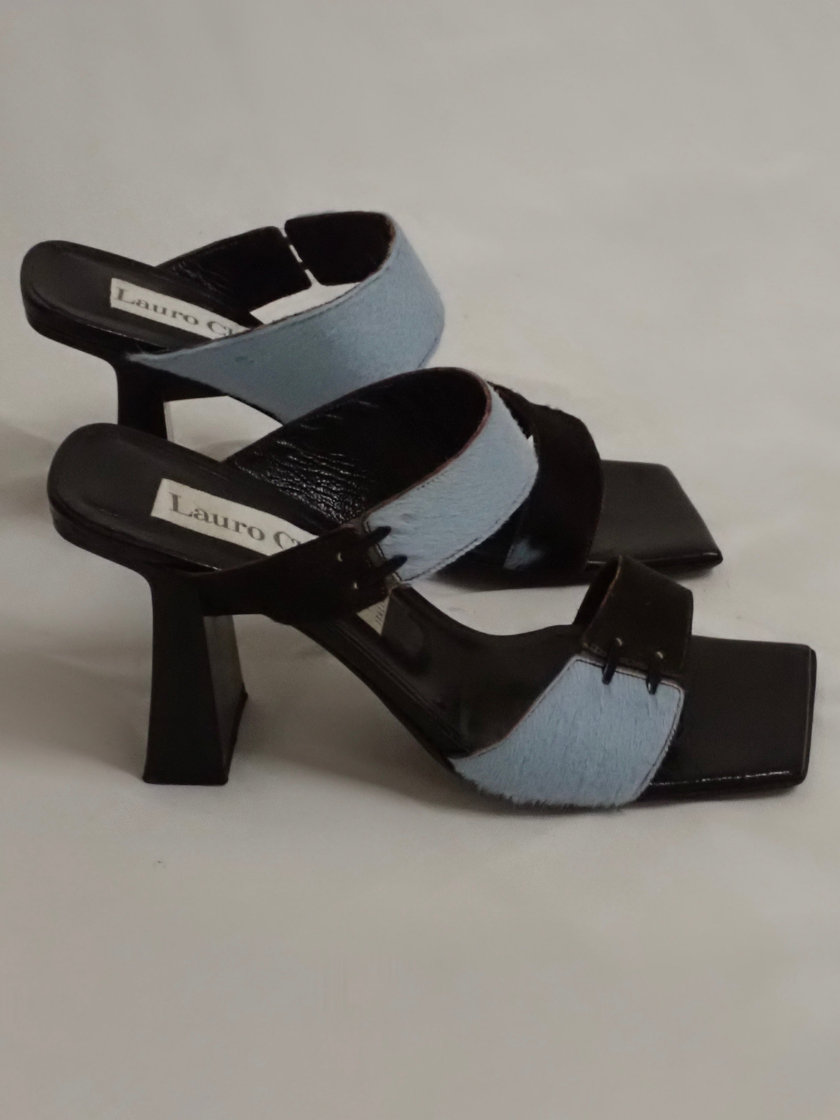 Pony hair sandals