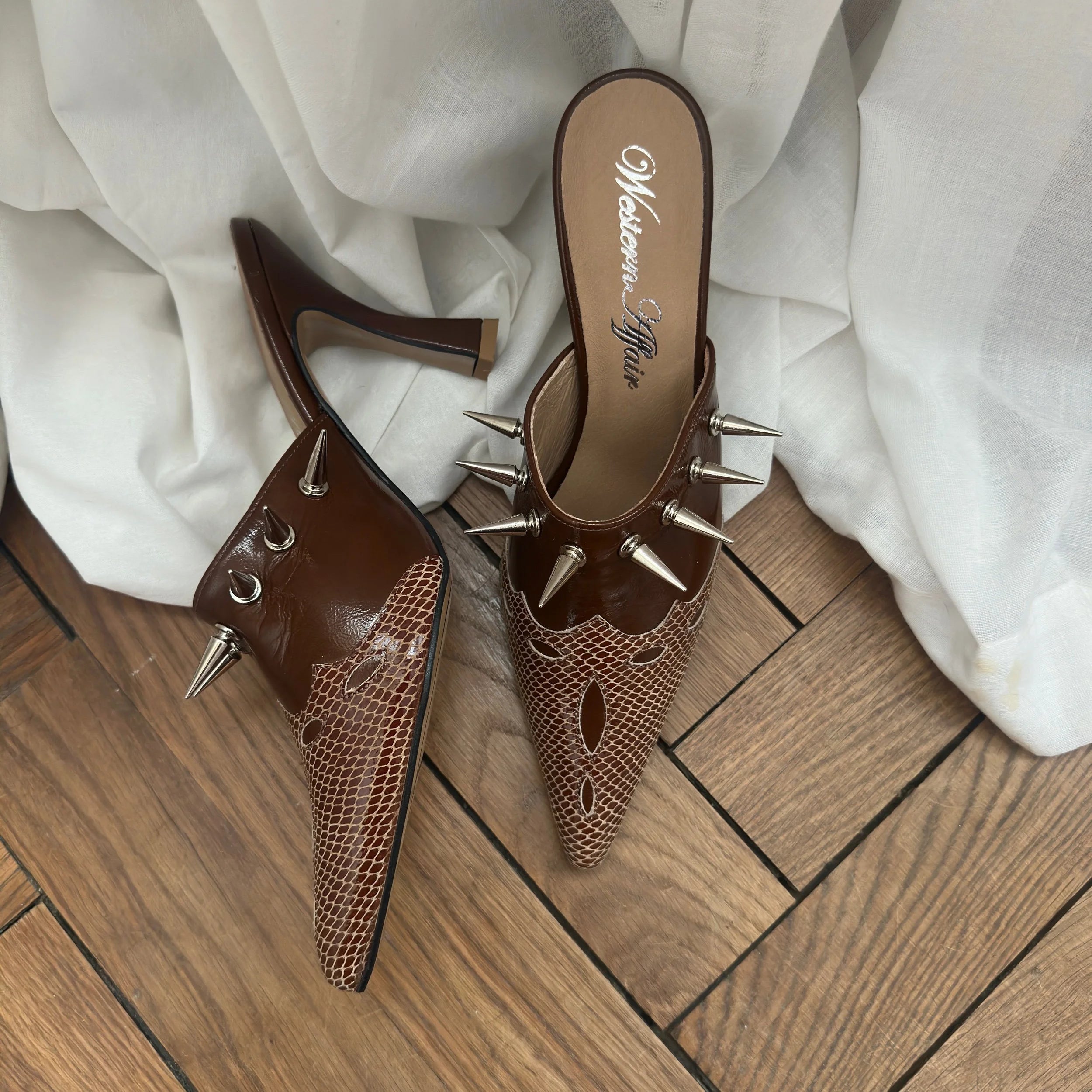 Pre made cowgirl mules bourbon new heel