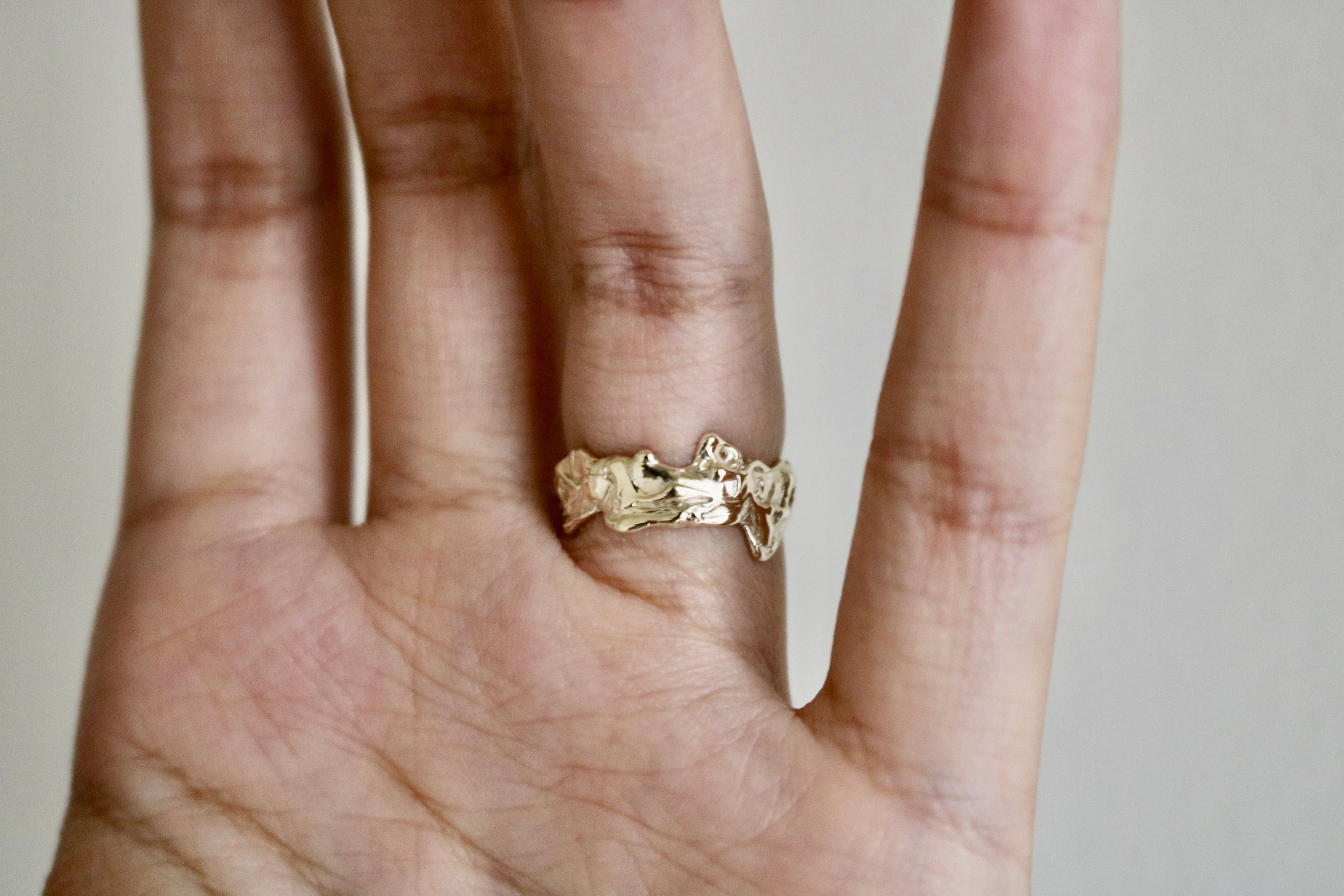 Ignite ring - mexican opal - yellow/gold