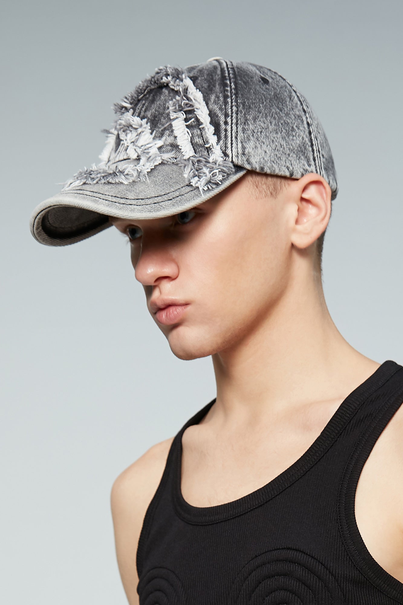 Raw edge logo baseball hat