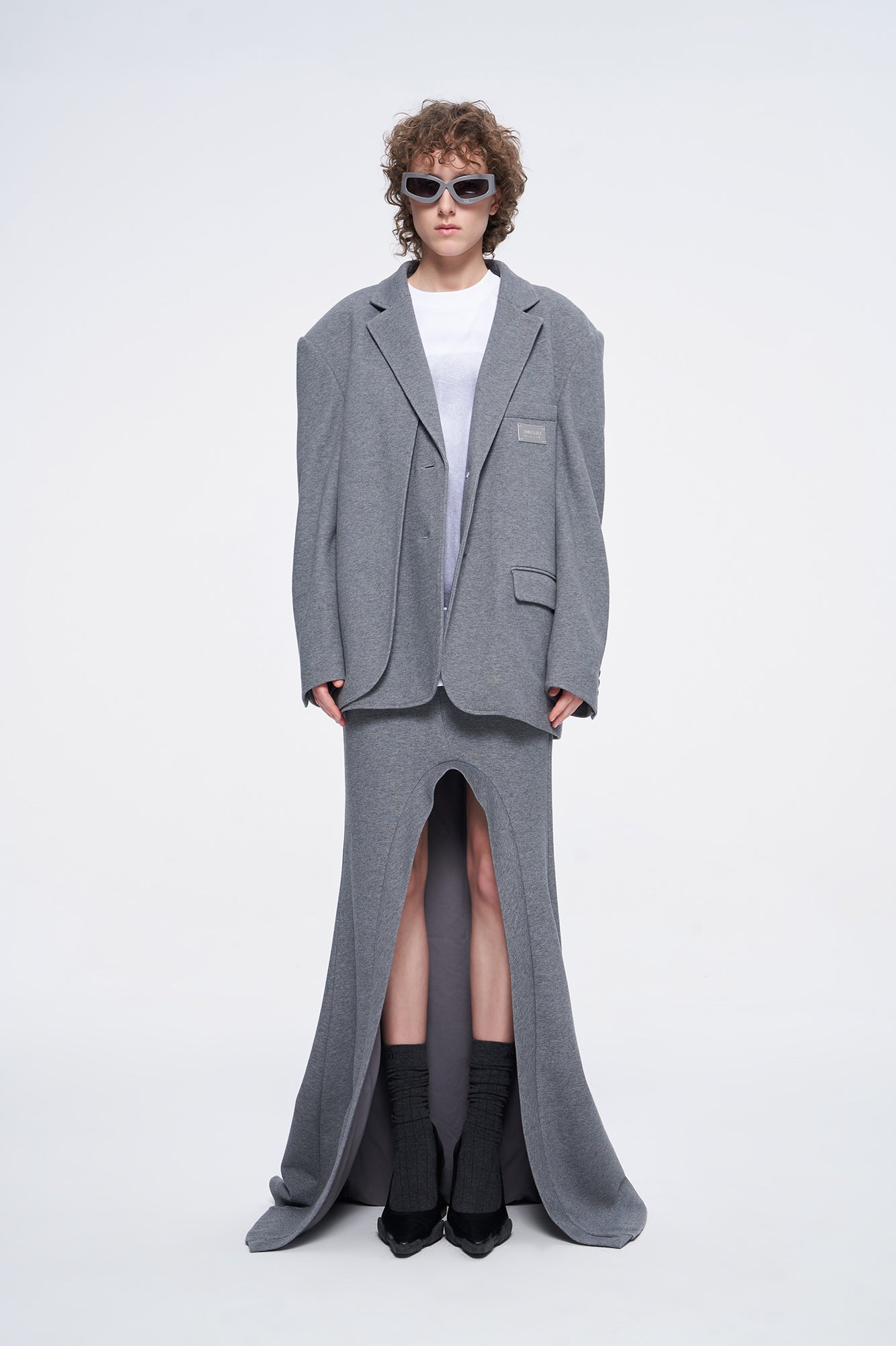 Curved split casual guard skirt