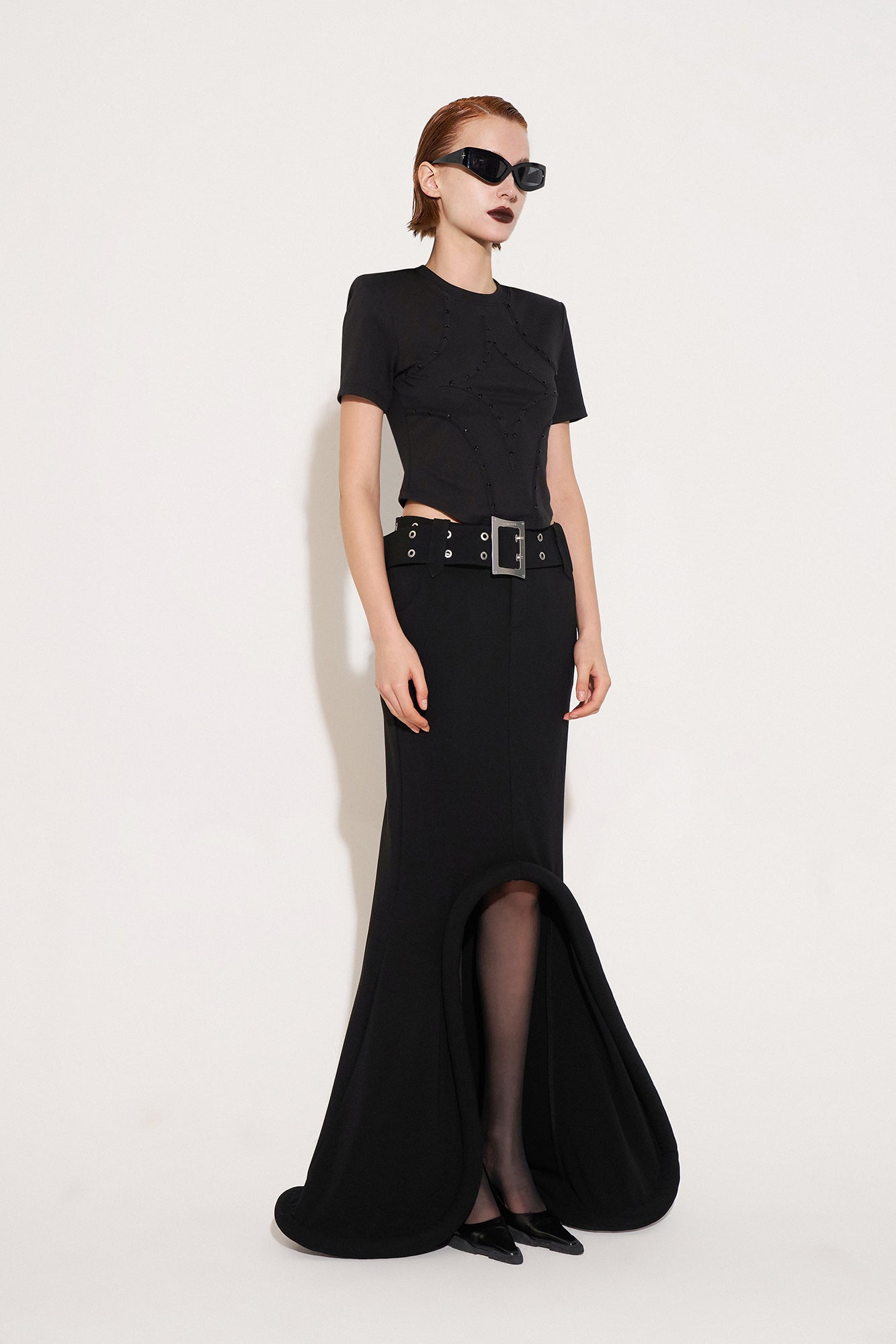 Ufo-hem fishtail skirt