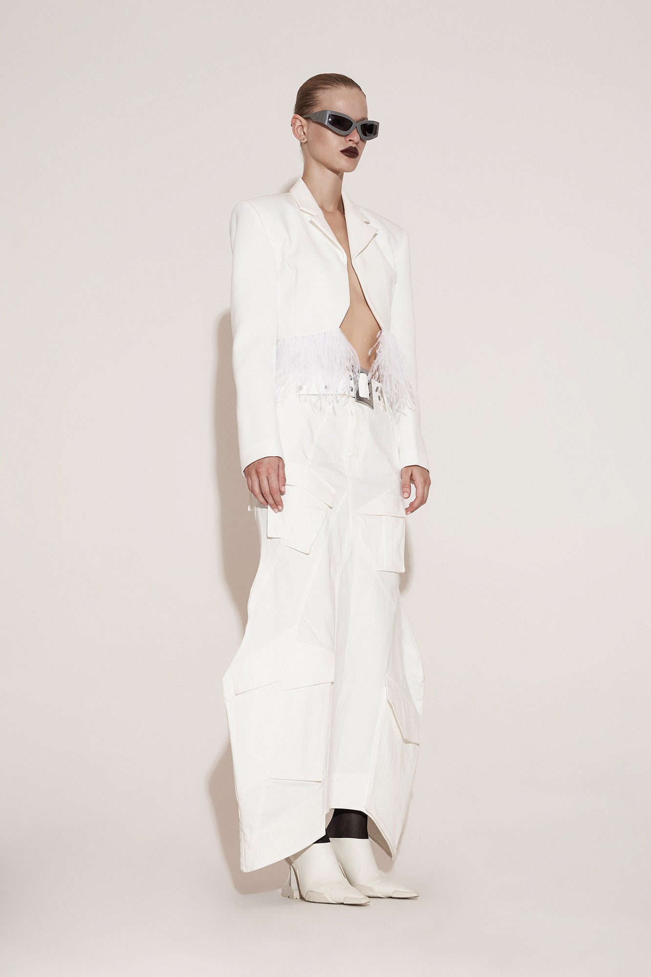 Feather-trimmed cropped blazer