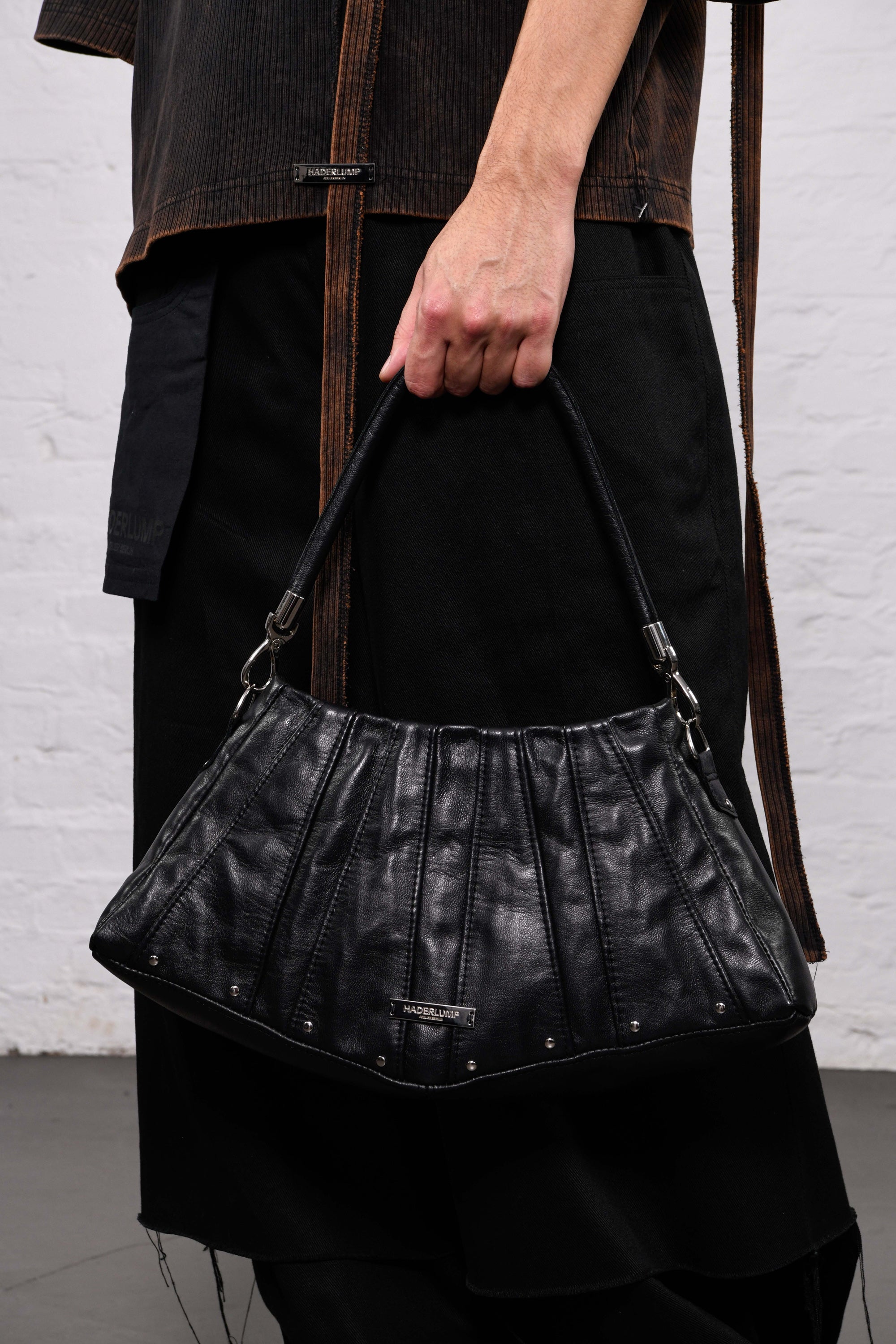 Shoulder bag black