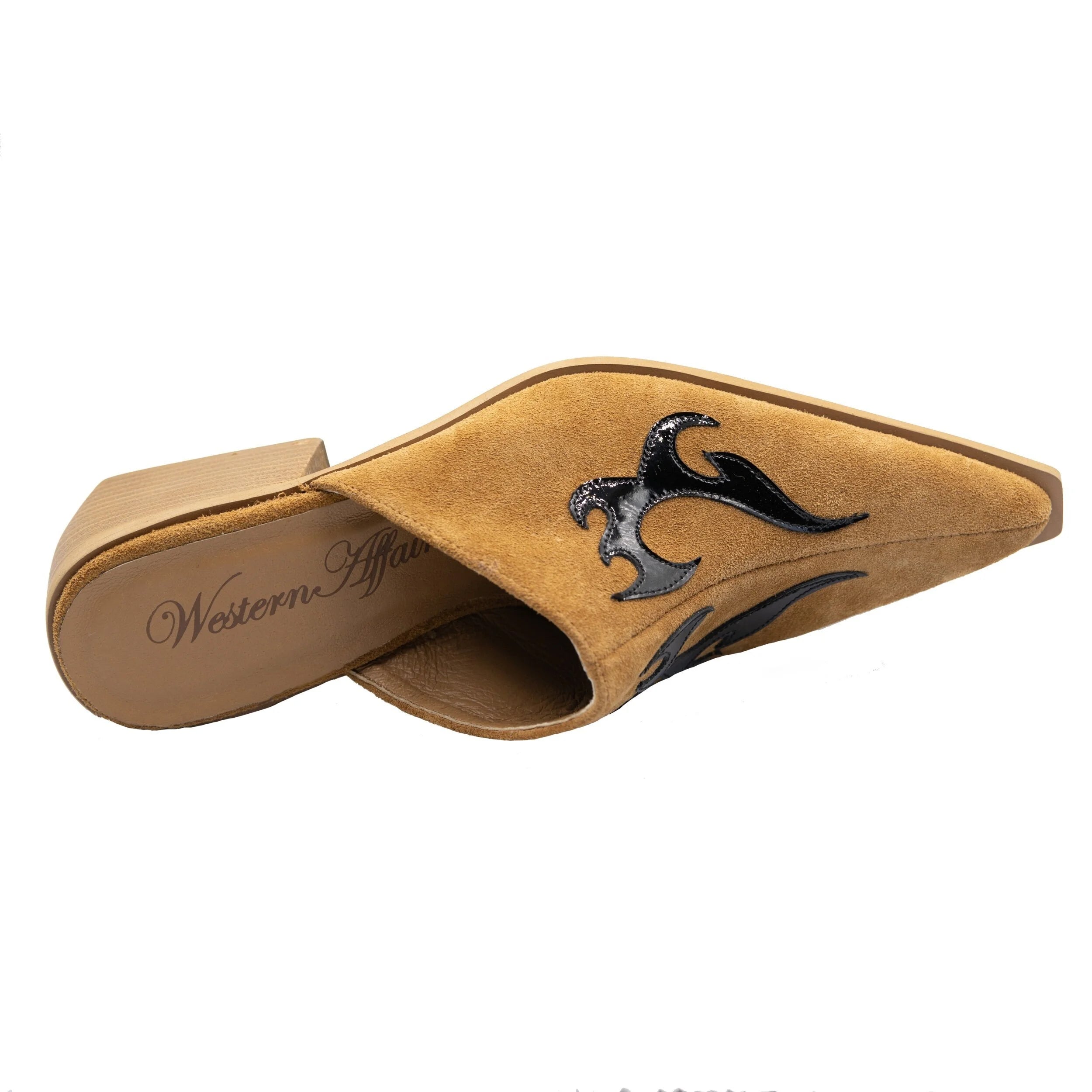 Tribal heart saddle