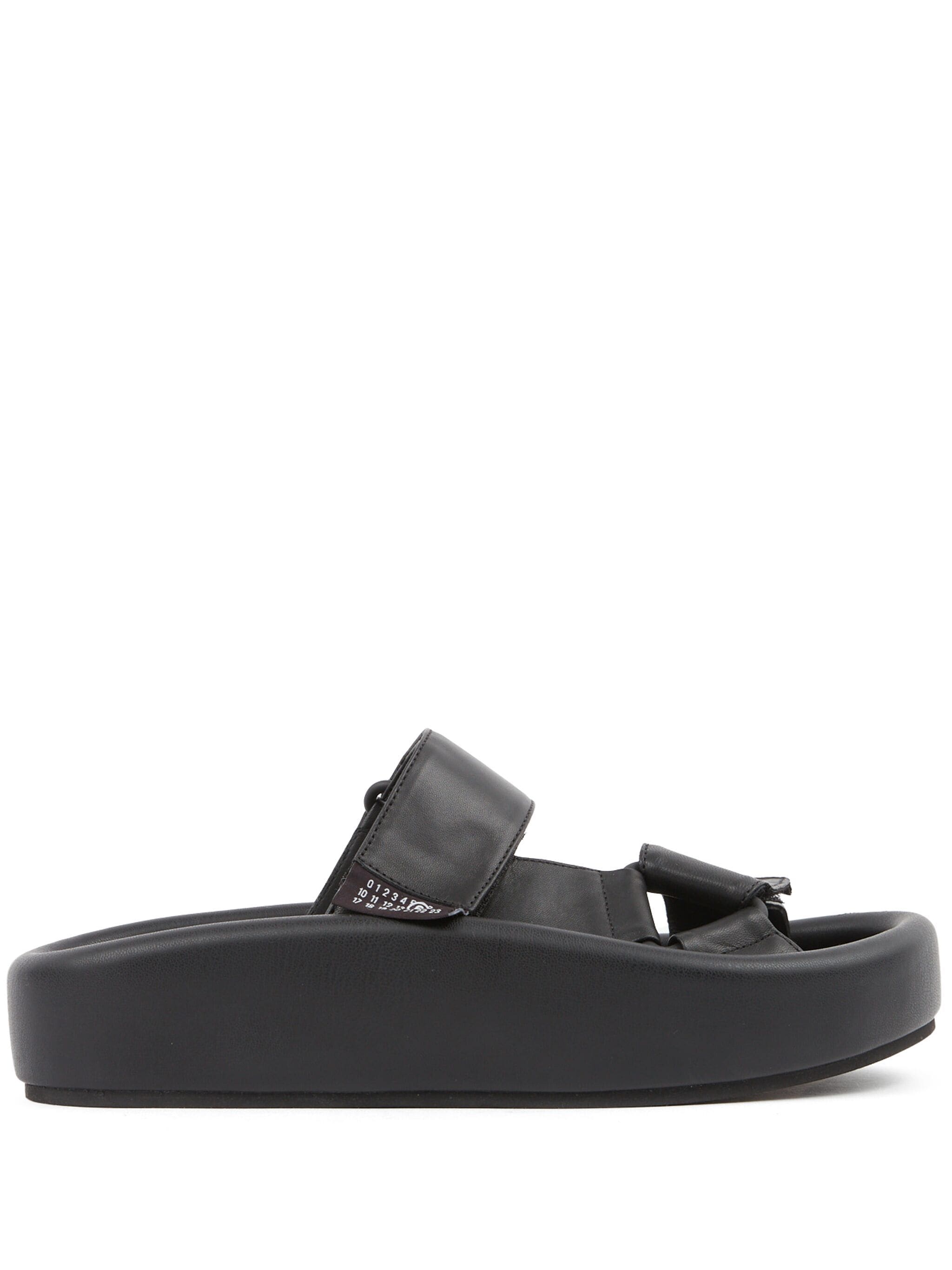 Sandal