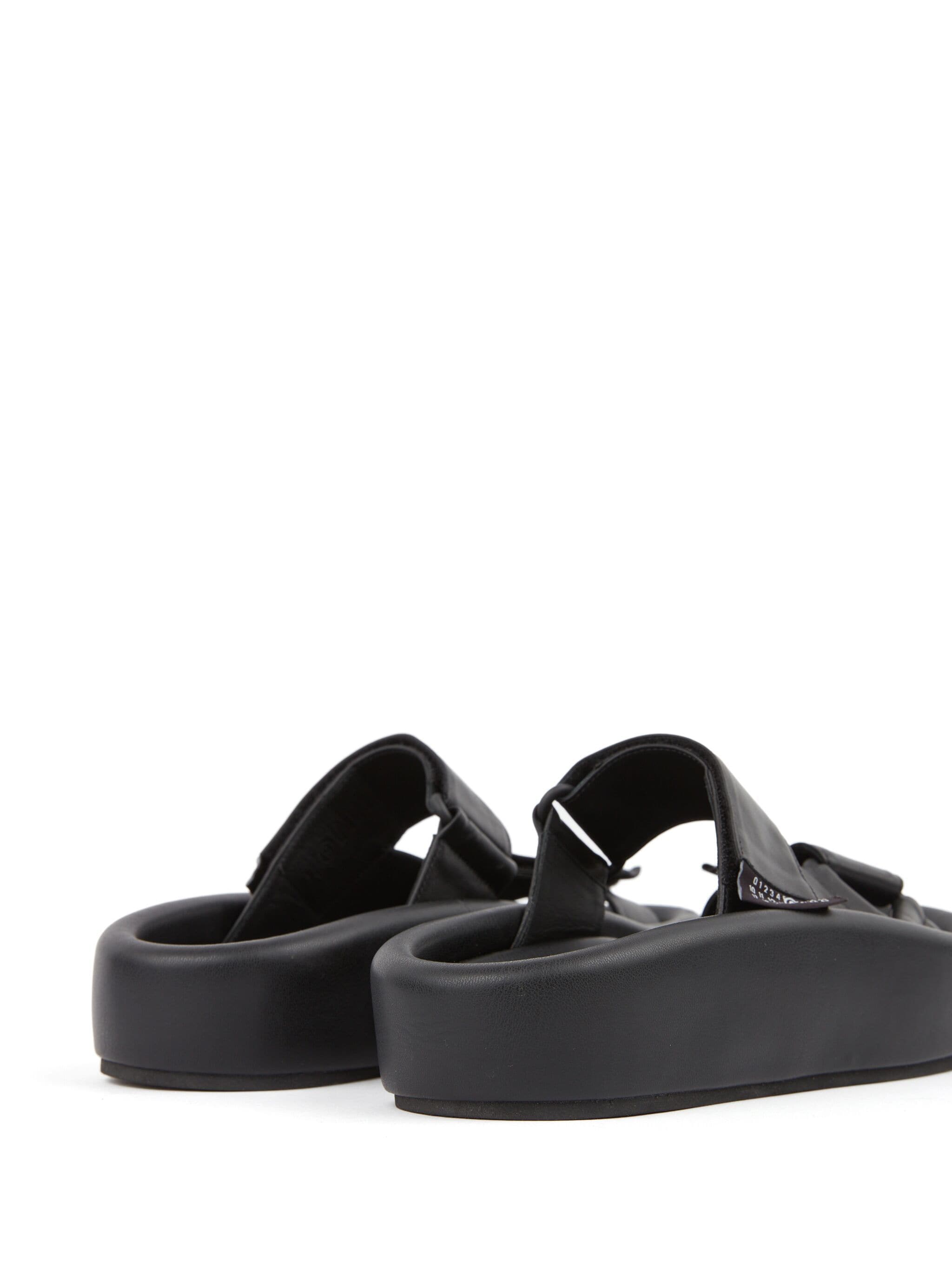 Sandal