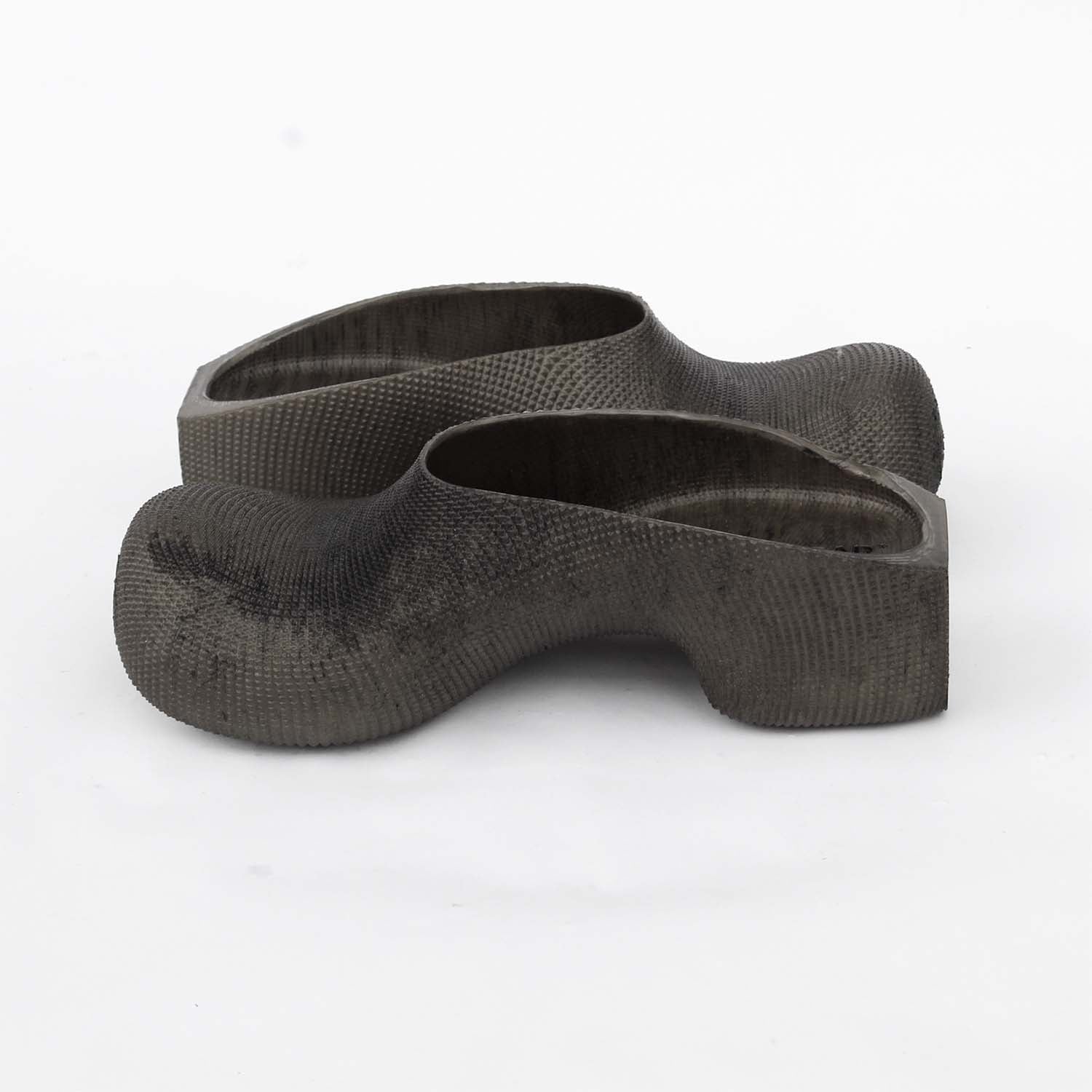Heeled Clogs - Dark