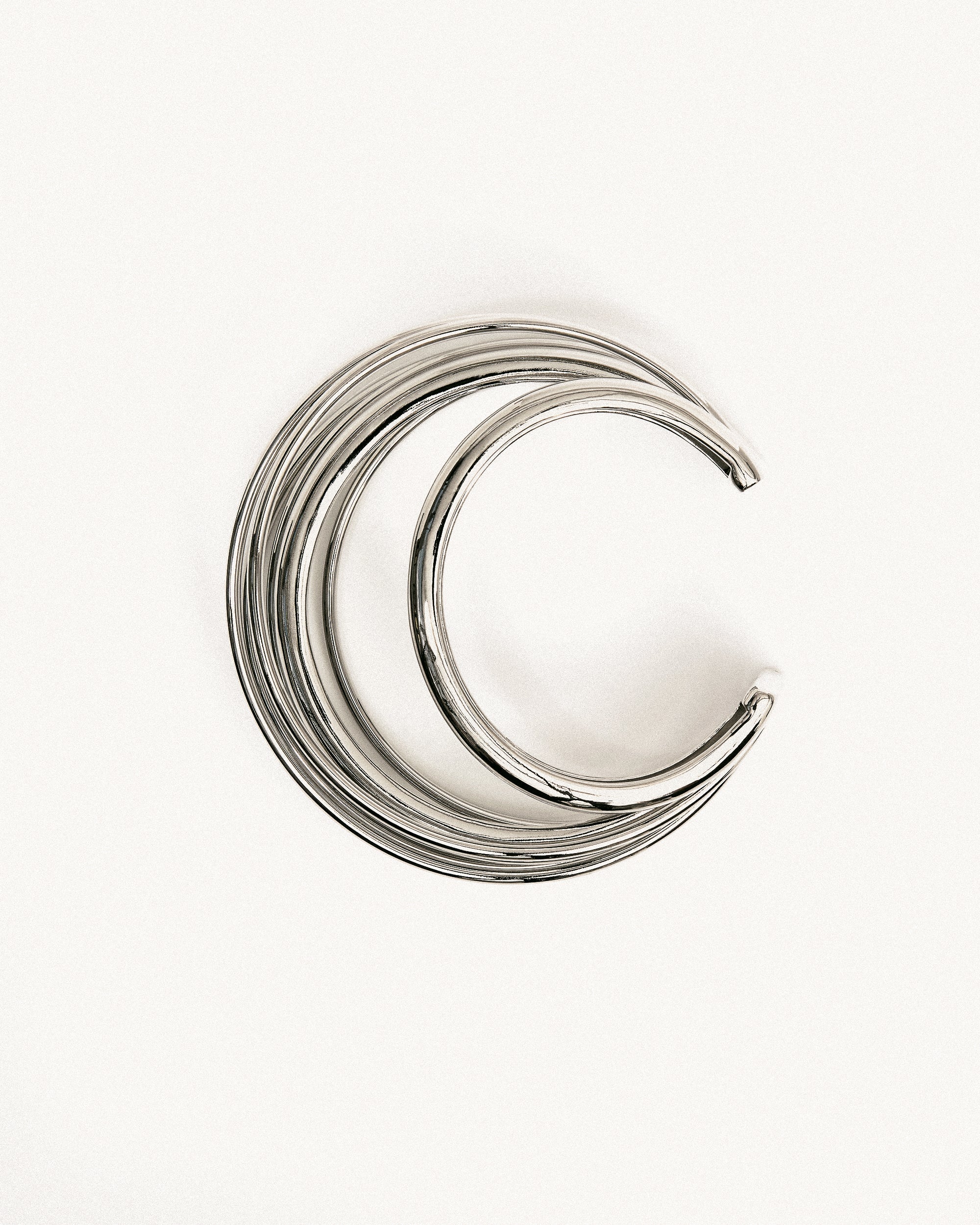 Orbit bracelet