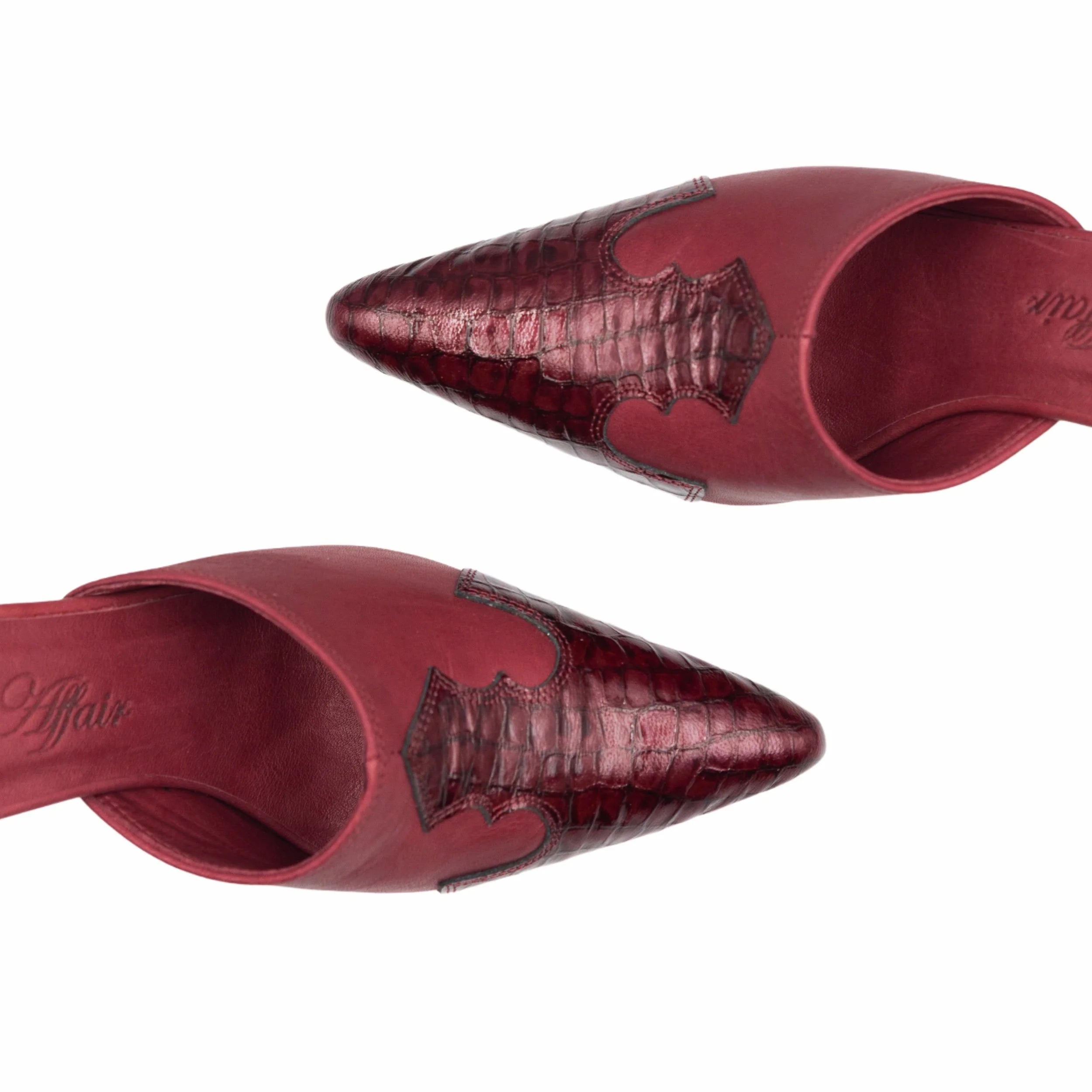 Cowgirl mules in vamp