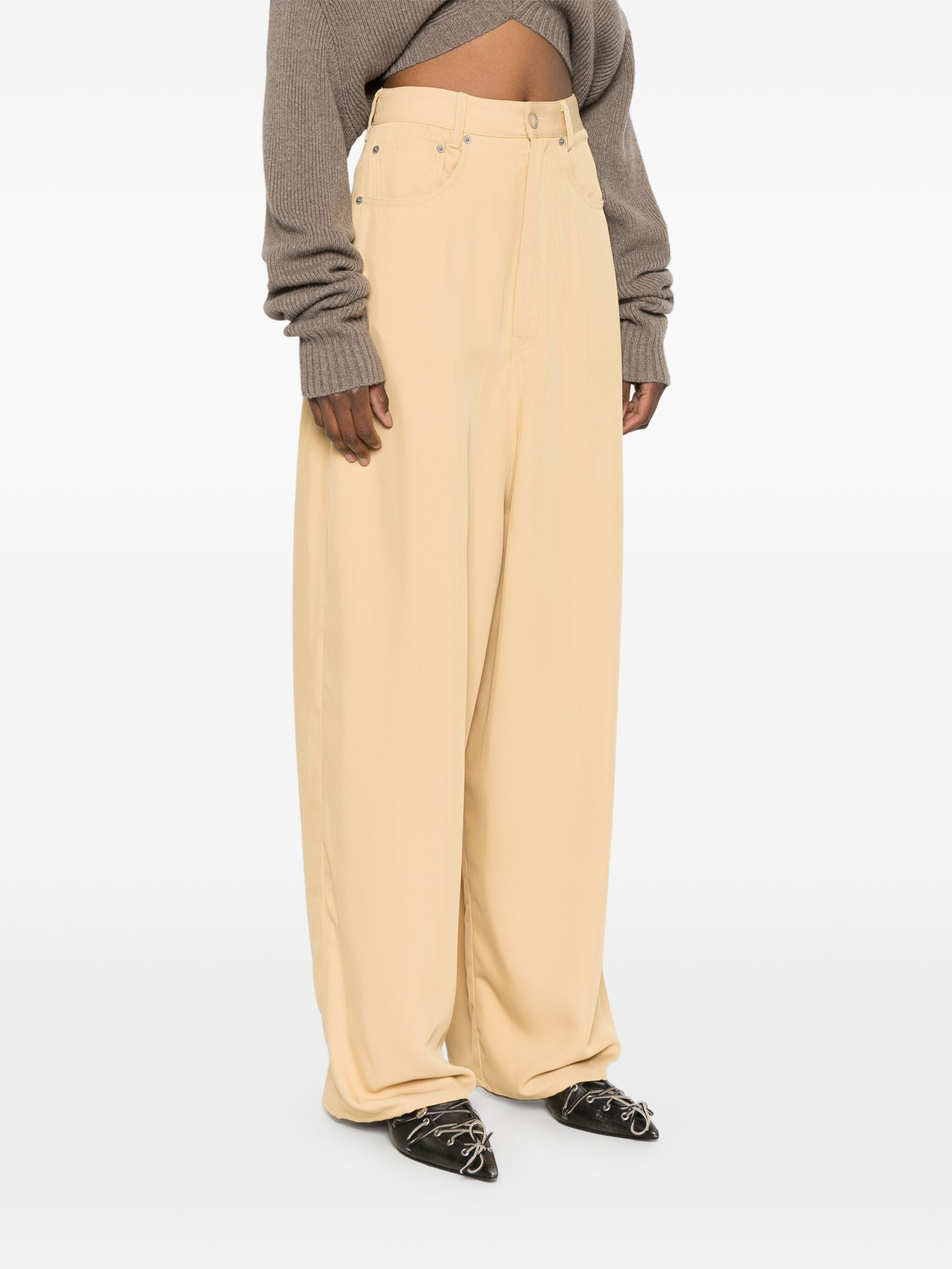 5 pockets