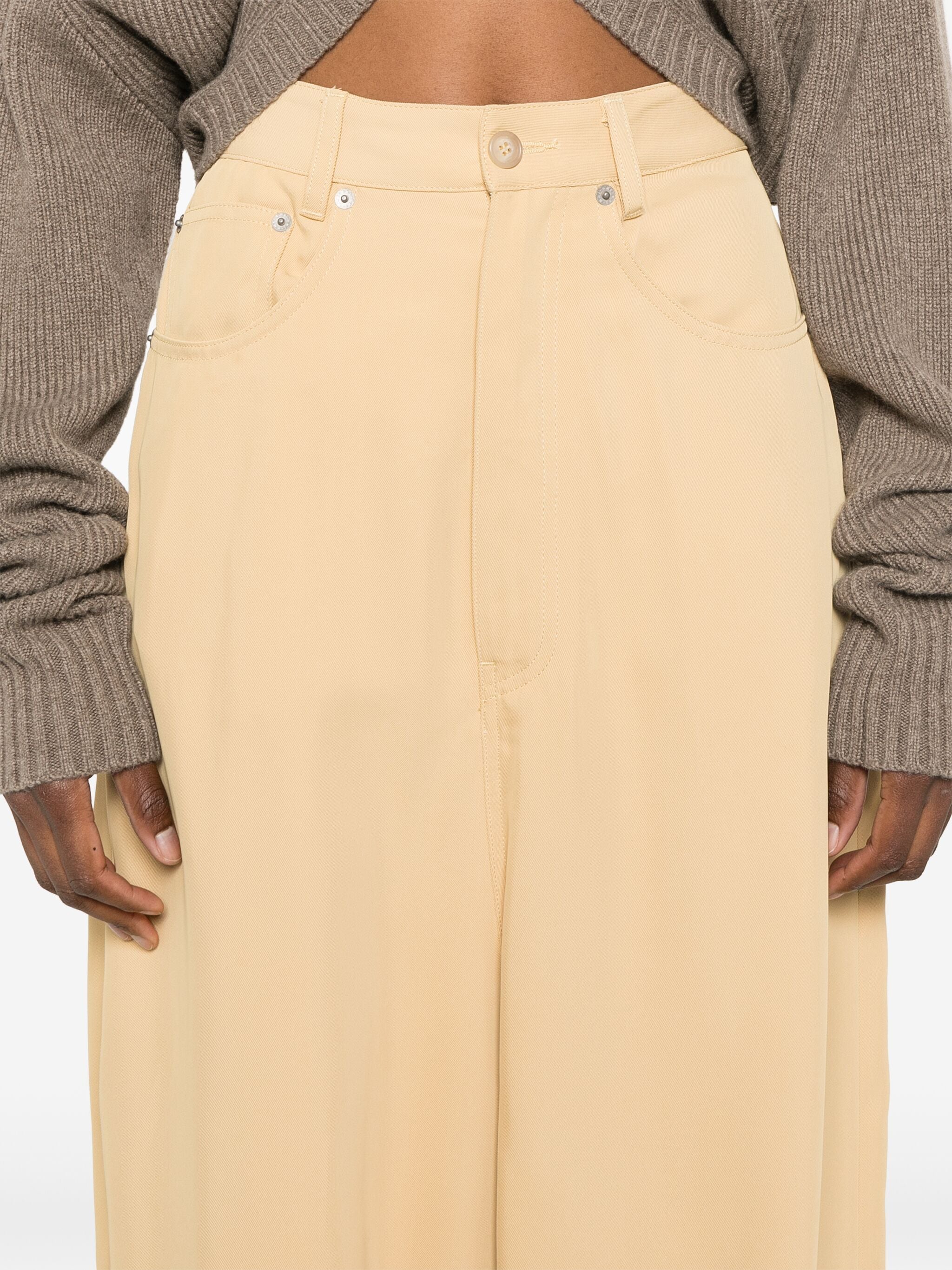 5 pockets
